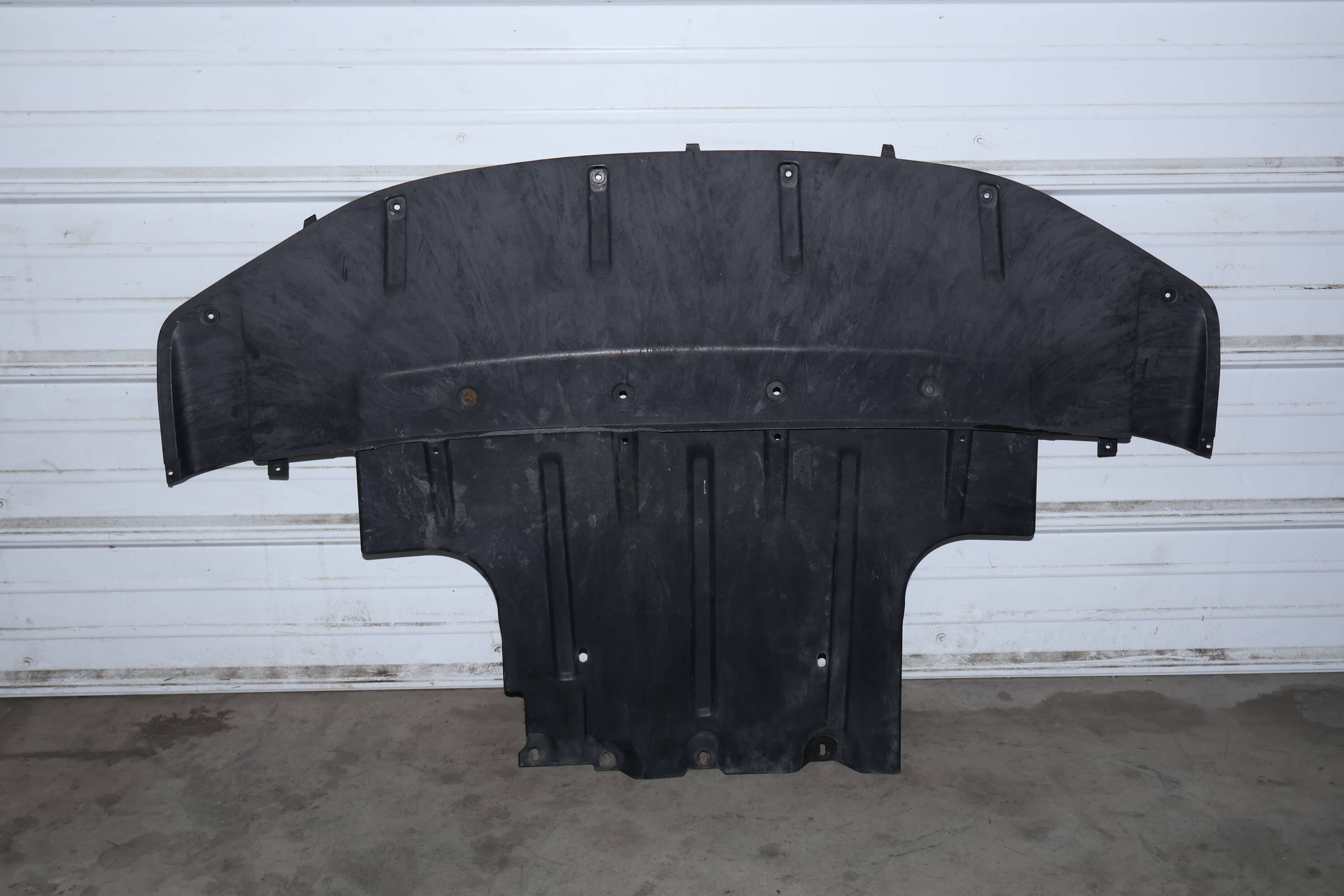 P出品　a7 Audi Front Belly Pan / Skid Plate / Sound Baffle (Q7) 7L8825285