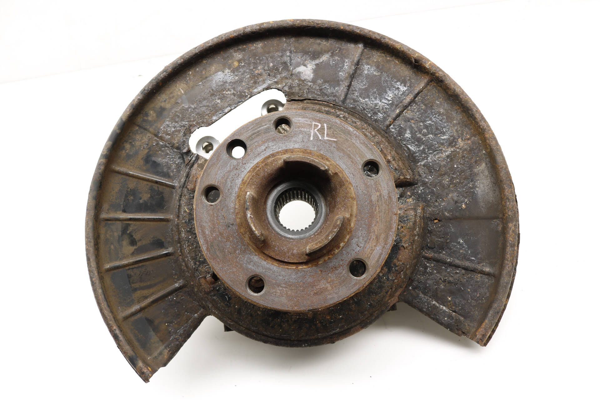 Spindle&#x20;Knuckle&#x20;W&#x2F;&#x20;Wheel&#x20;Bearing&#x20;7P0505435B&#x20;95833161101