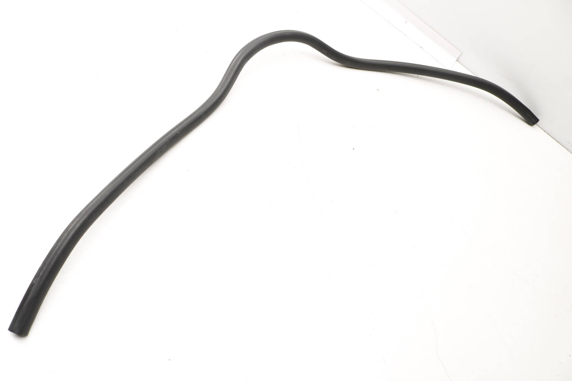 BMW Front Engine Hood Seal / Weather Stripping 51767225268
