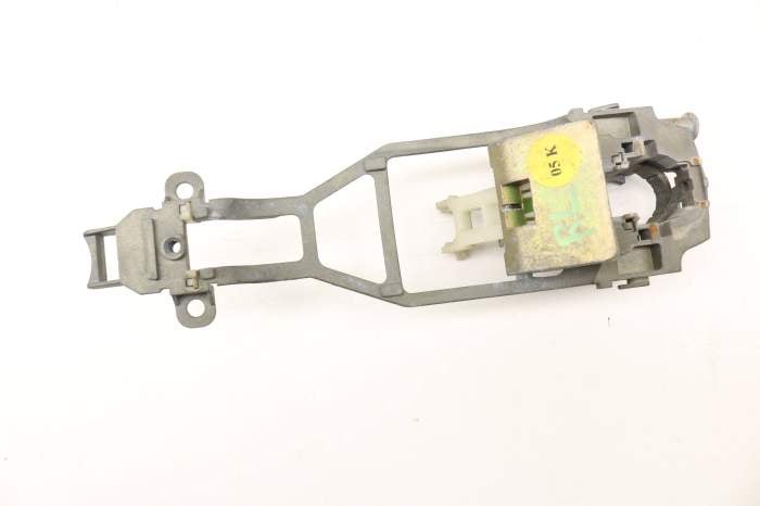 Exterior Door Handle Bracket 7L0839885 95553288500 main product photo