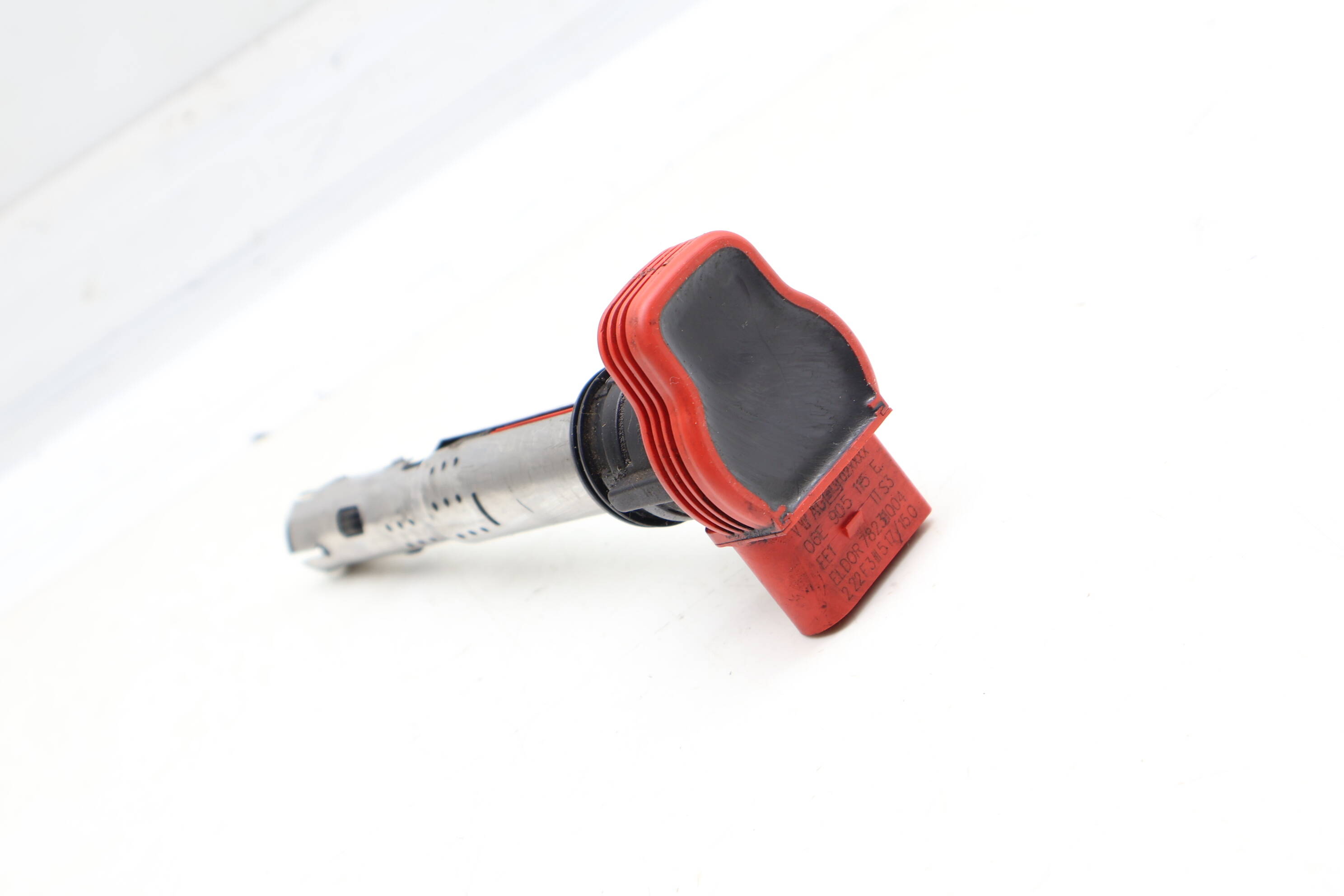 Ignition Coil Pack 06E905115E 95860210200