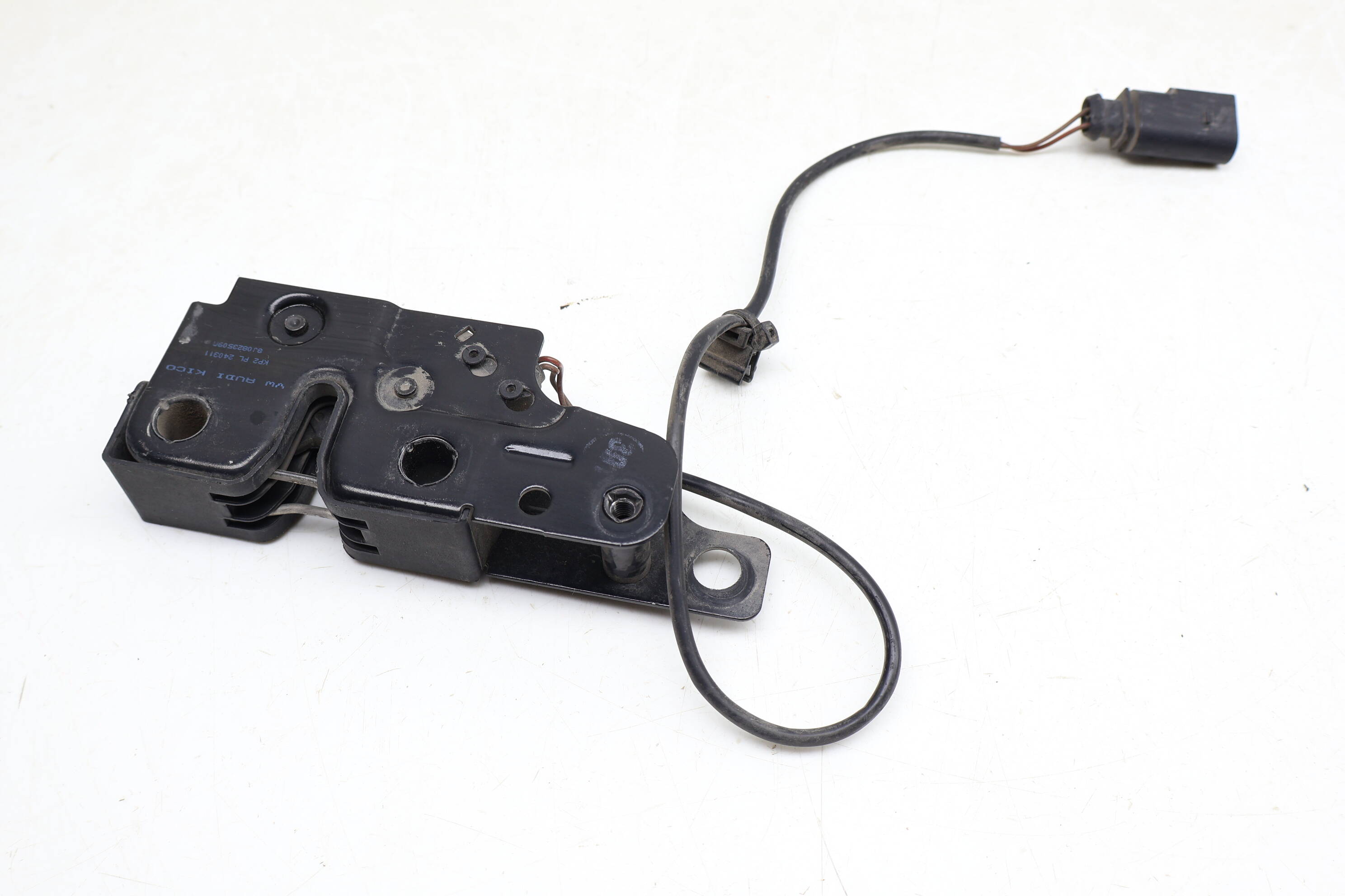 Lower Hood Latch W/ Switch 8J0823509A