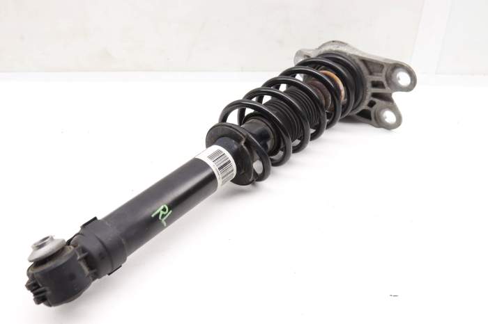 Strut / Spring Assembly 33526852232 main product photo