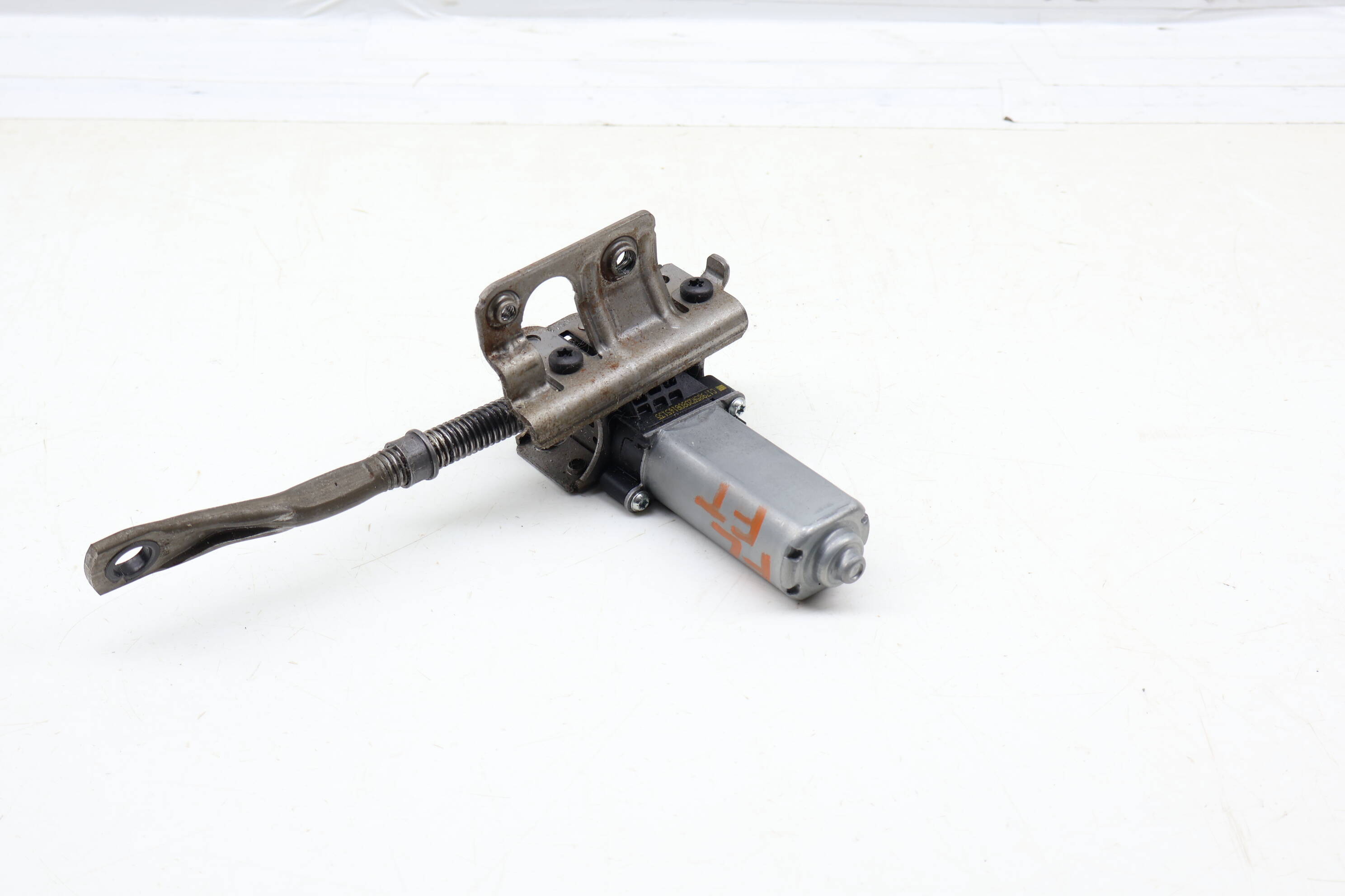 Front Tilt Seat Motor W/ Transmission 561882390