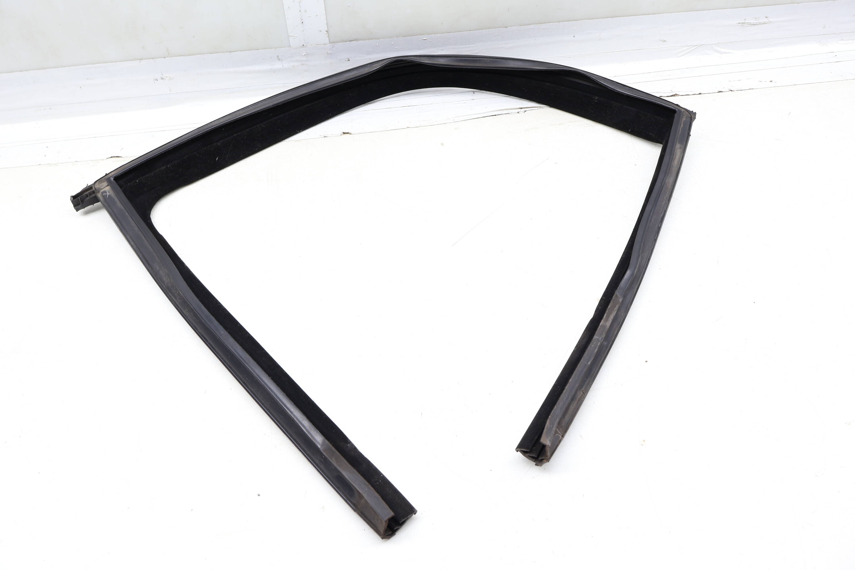 Door Window Glass Channel / Seal 2217356525