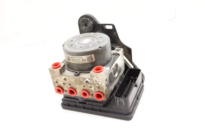 Abs Pump / Module Unit 3Q0614517AA main product photo