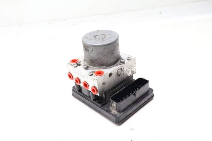 Abs Pump / Control Module Unit 5N0614109CF main product photo