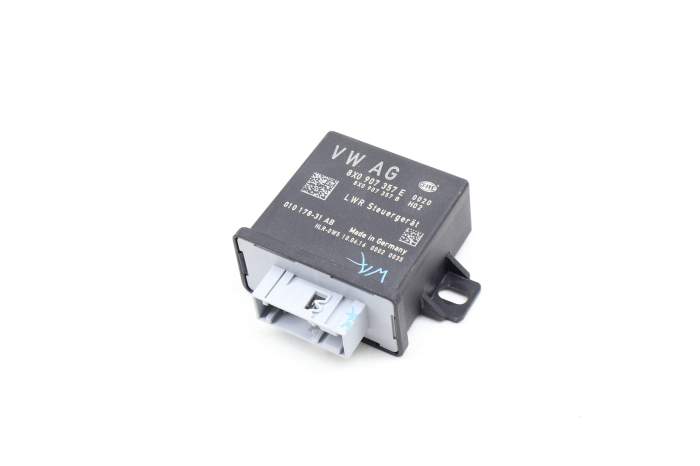 Headlight Range Control Module 8X0907357E main product photo