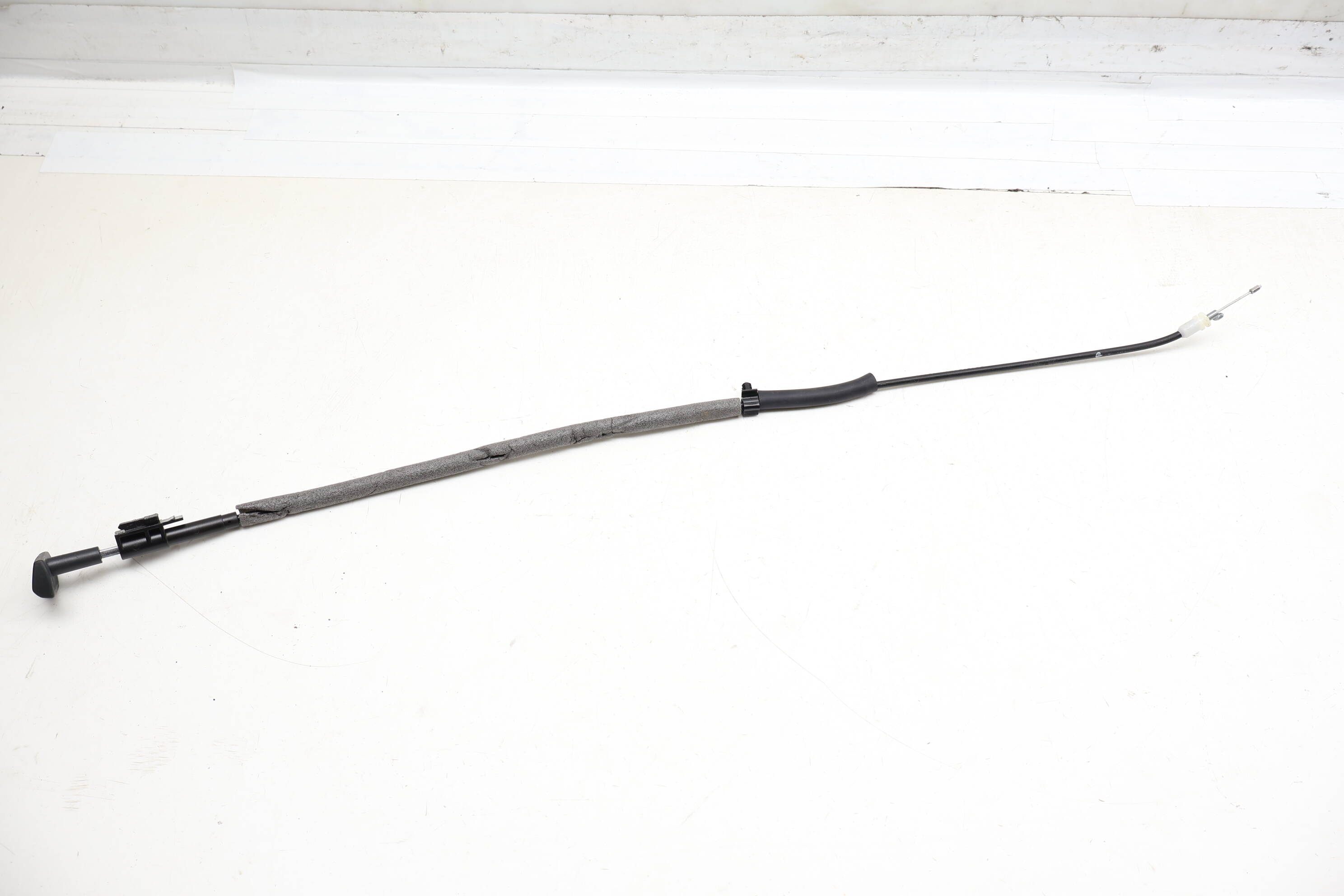 Seat Release Handle / Cable 561885681