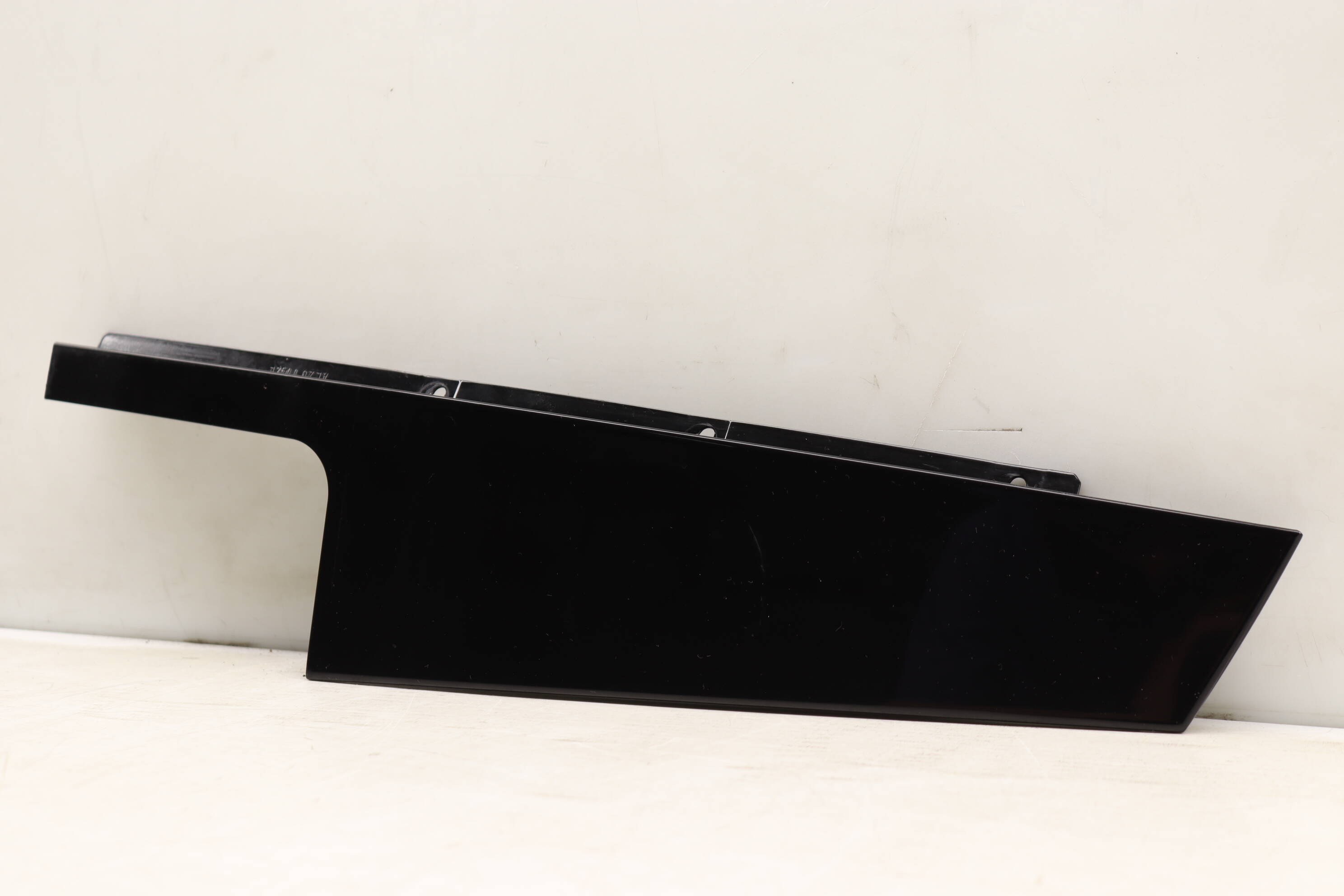 Exterior C Pillar Trim / Cover 2226980189