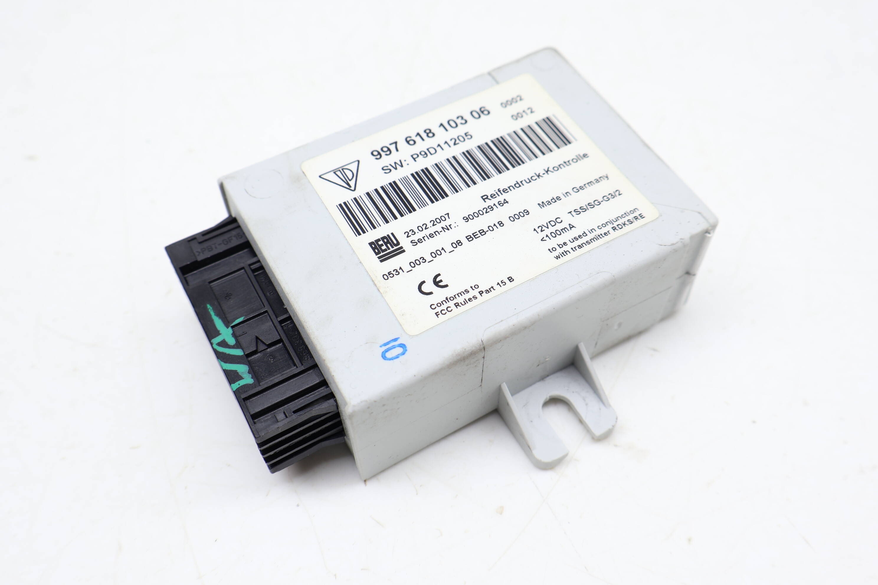 Tpms / Tire Pressure Monitoring Module 99761810306