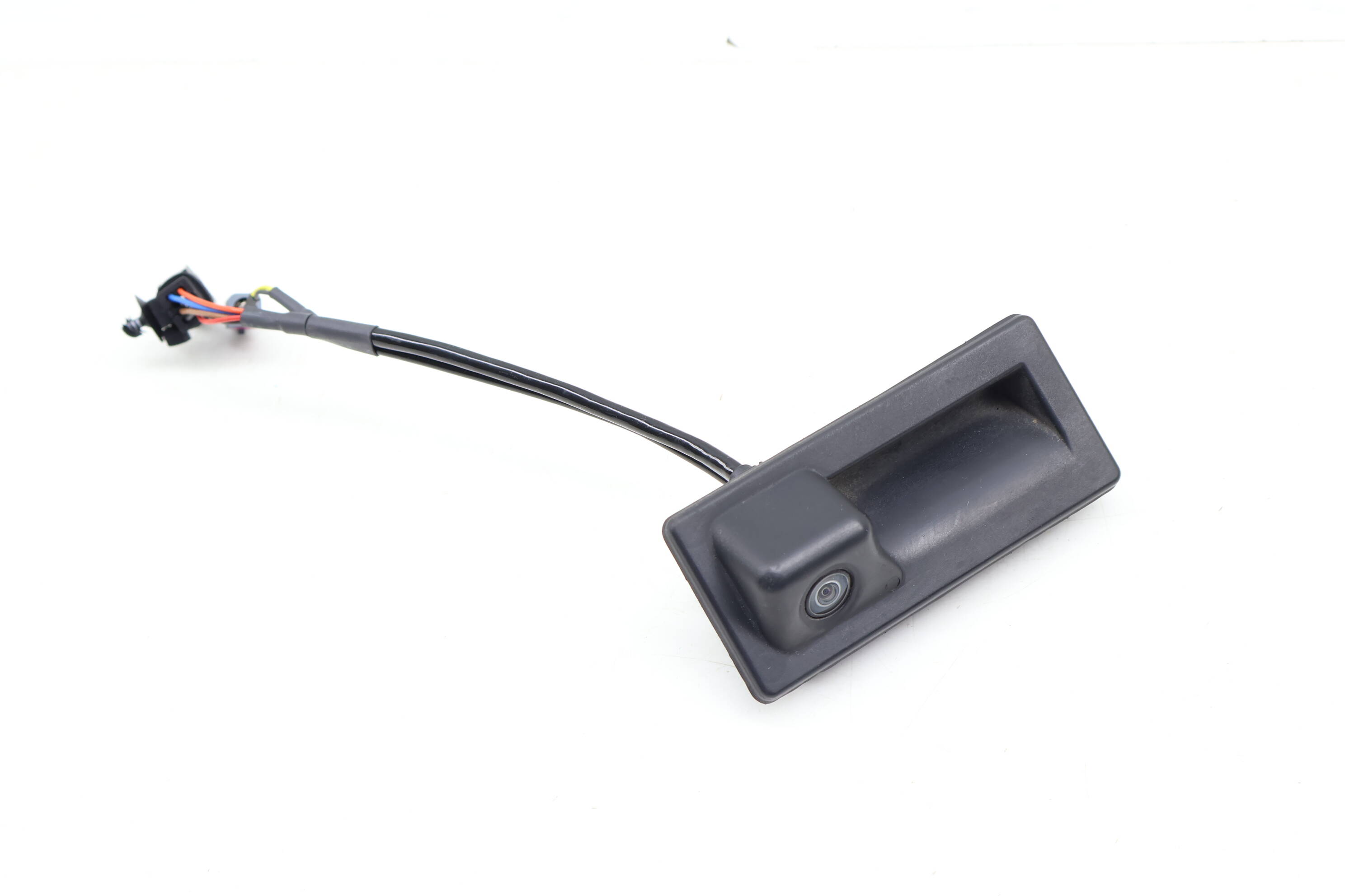 Trunk Release Handle W/ Backup Camera 3CN827566