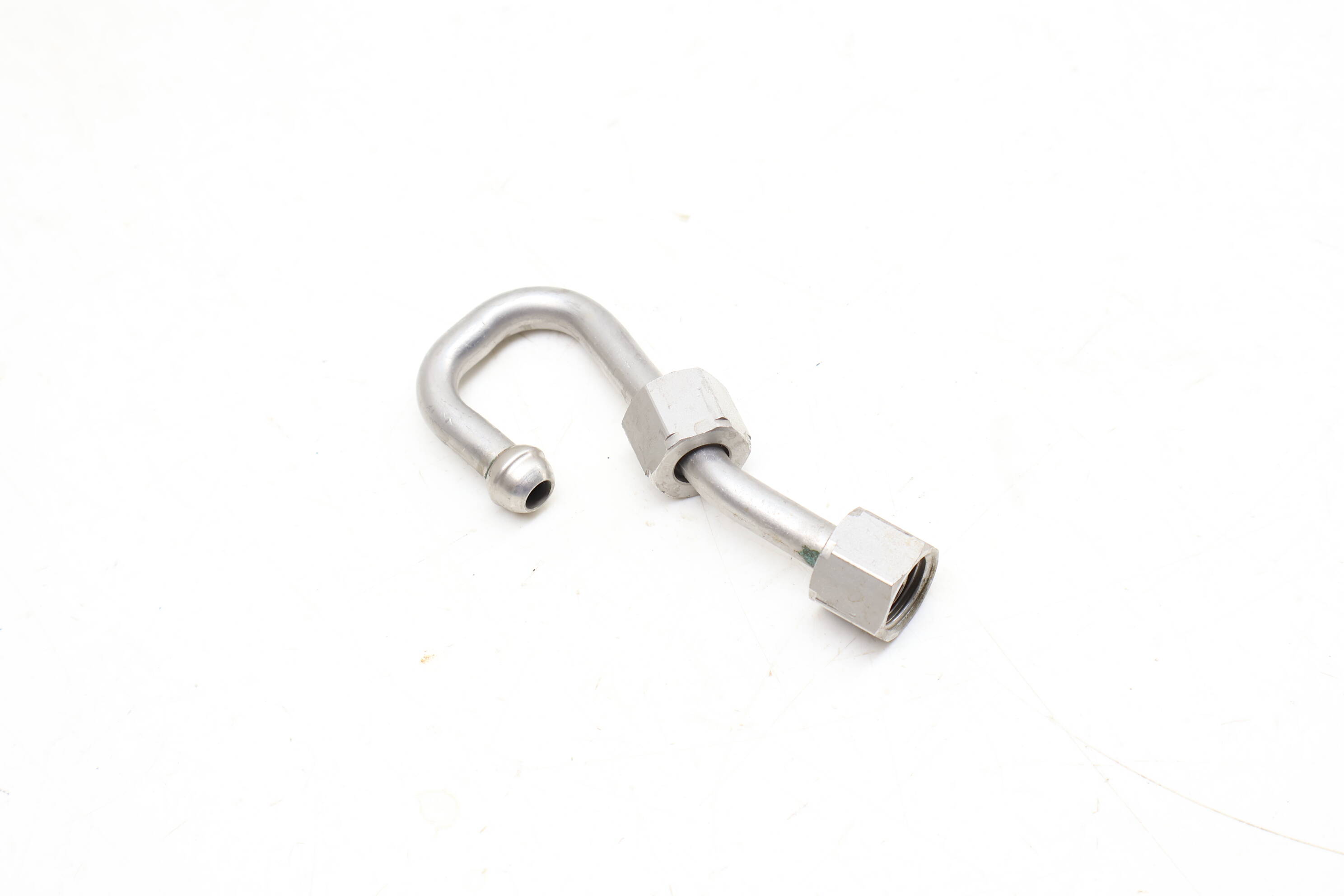 Fuel Line / Pipe 03H133321G 95811012600