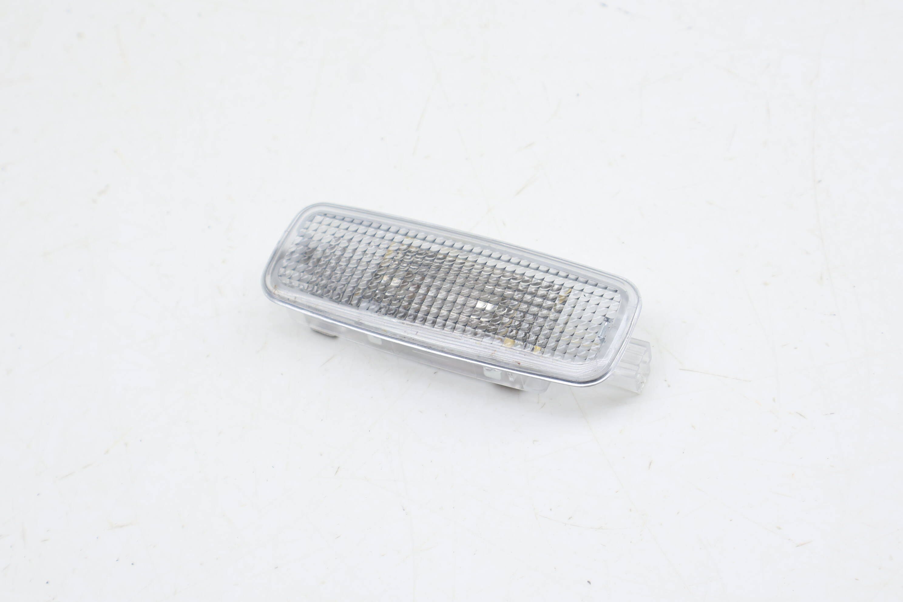 Sun Visor Vanity Overhead Light 4E0947105