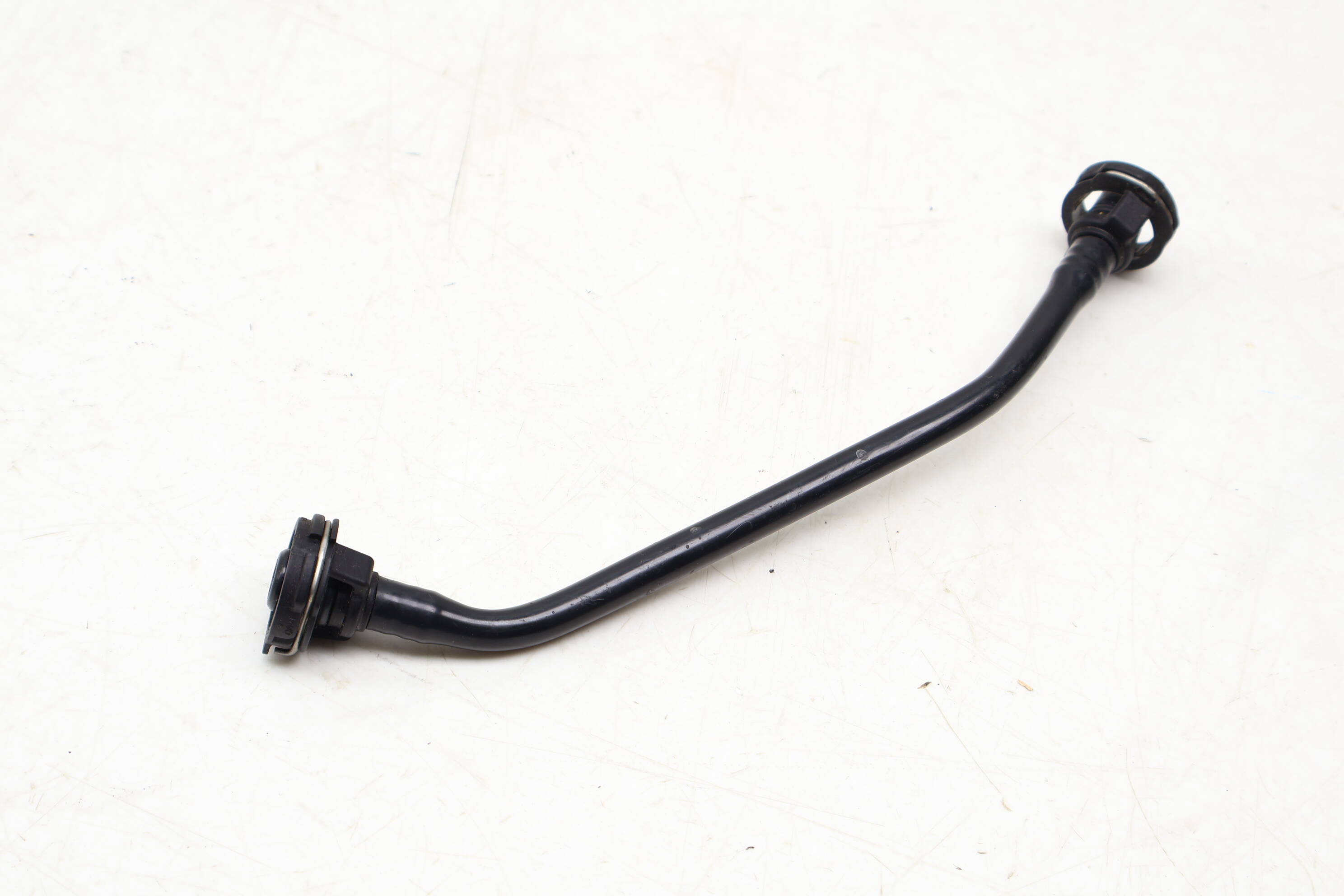 Coolant Reservoir Breather Hose / Line 4G0121081BH