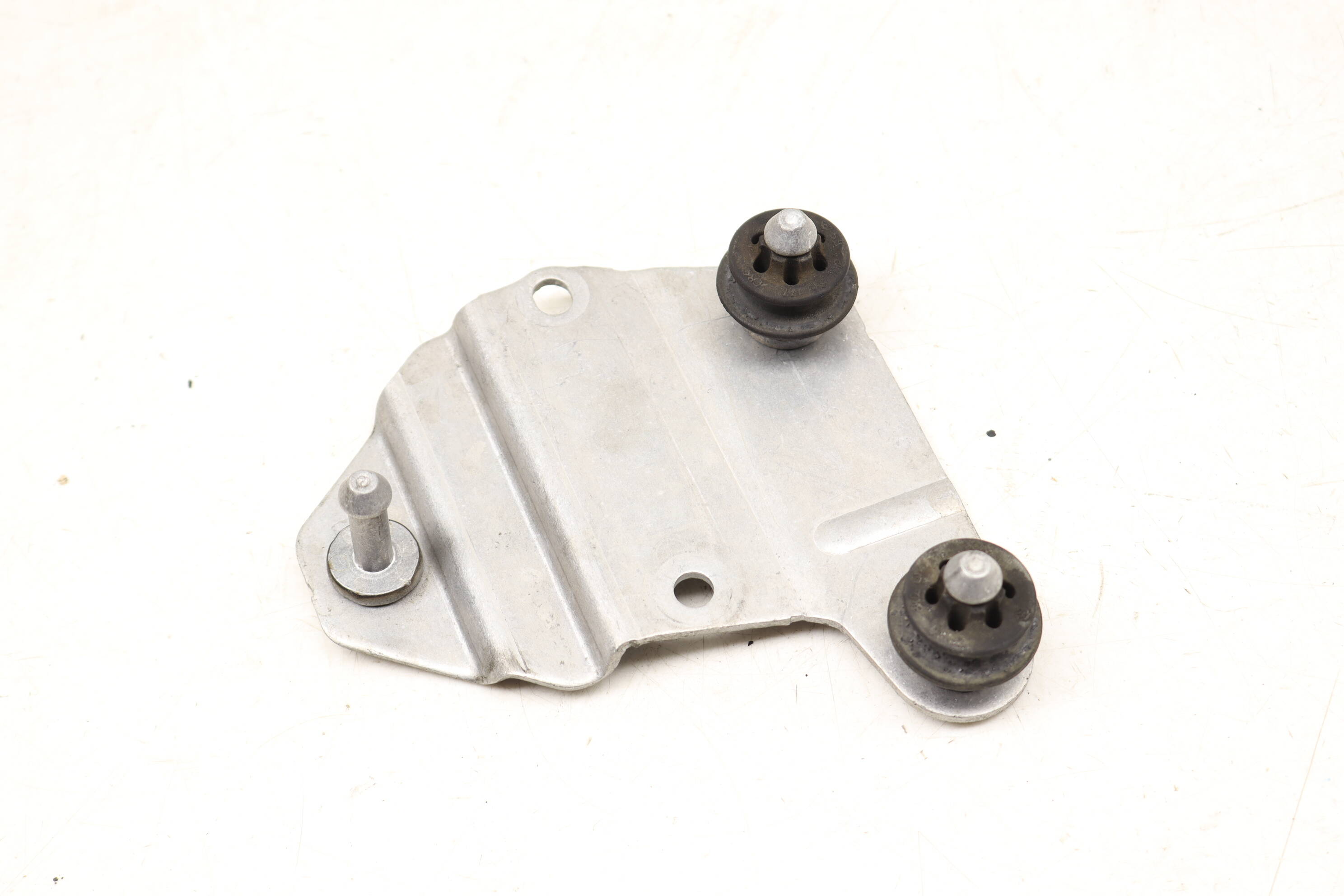 Abs Pump Mount / Bracket 4G0614235