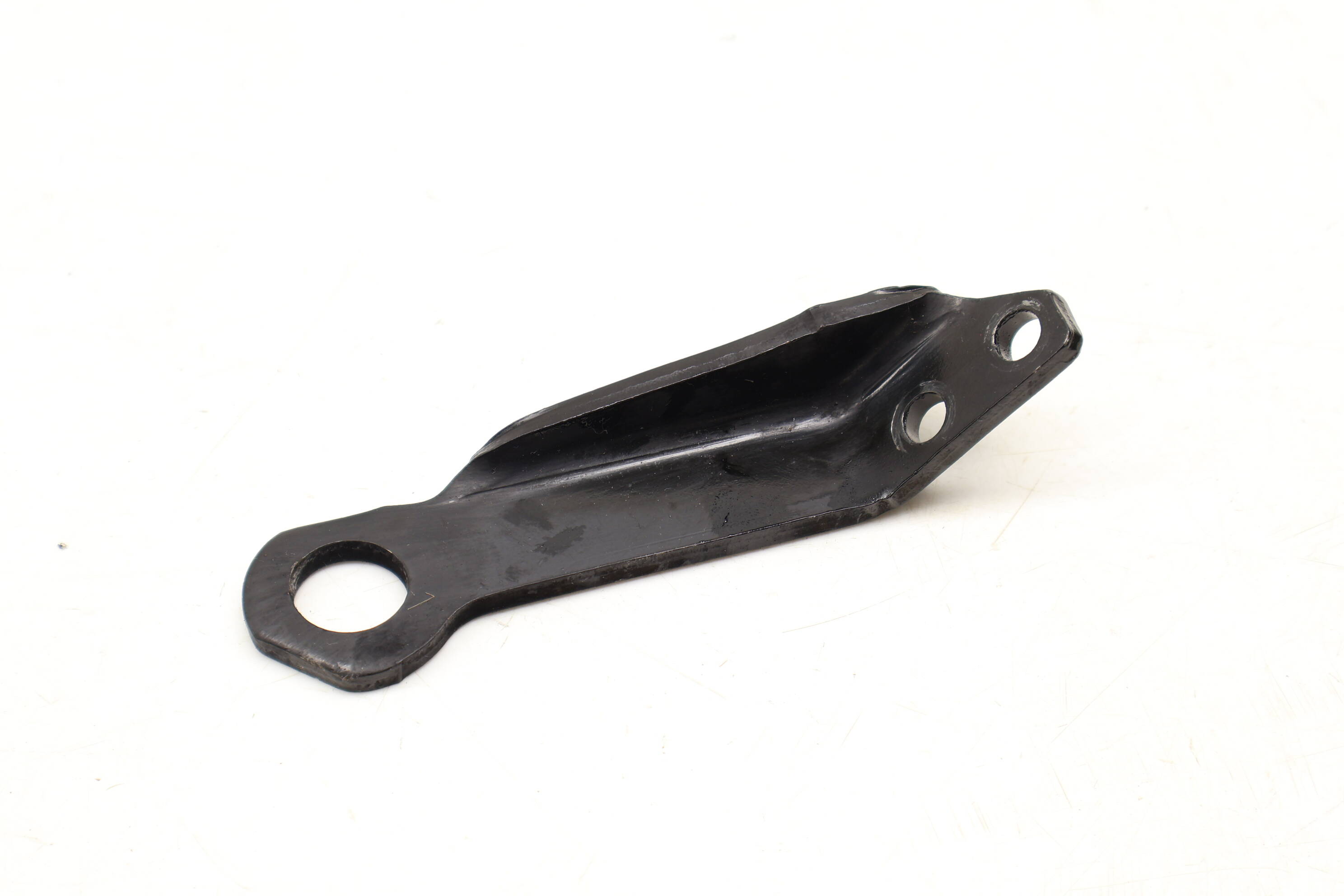 Engine Lifting Mount / Bracket 059103392AP