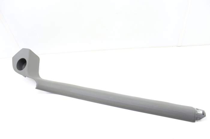 Inner Door Sill Panel / Scuff Plate 8T0853906A main product photo