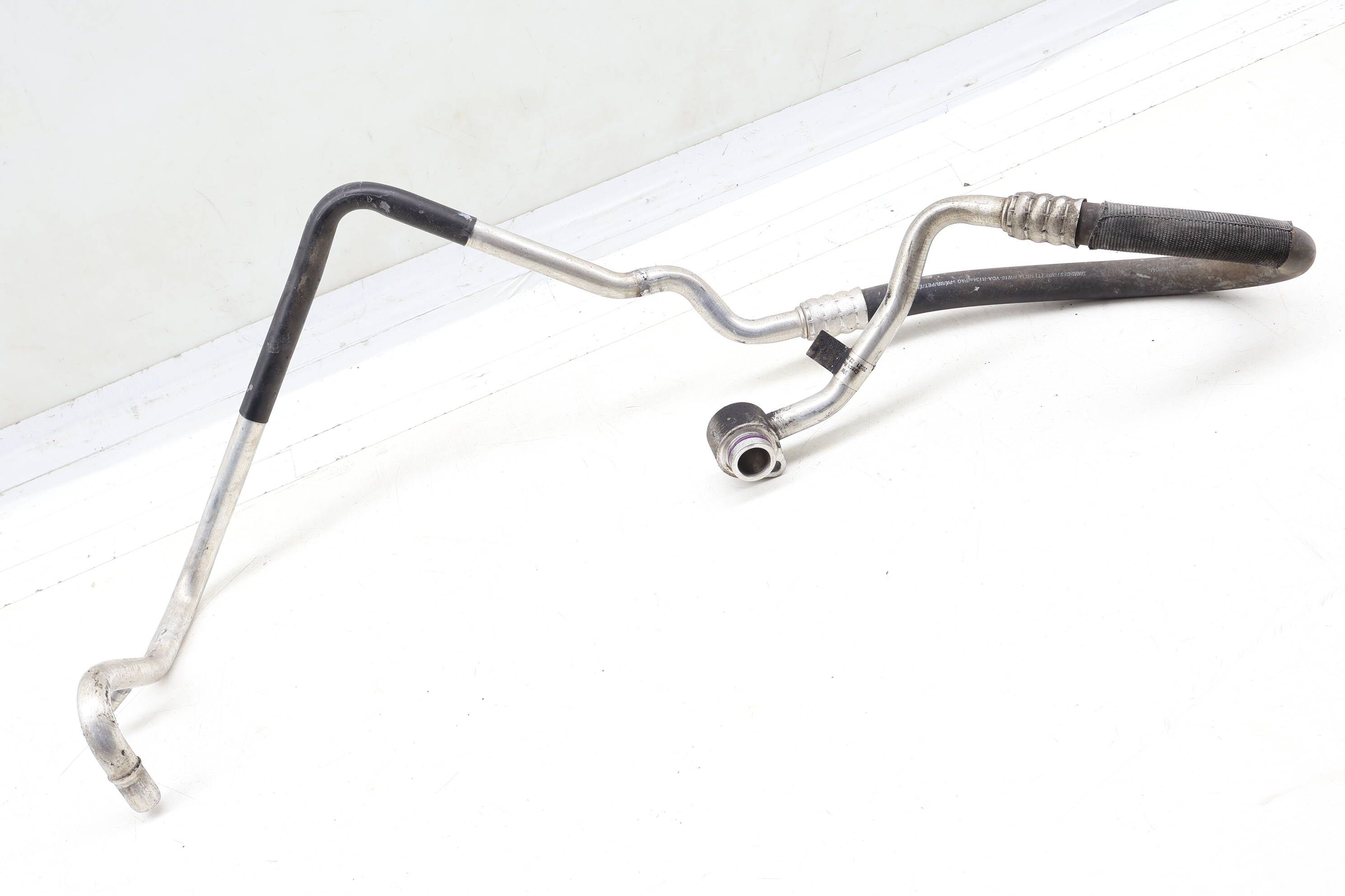 Ac Hose / Line / Pipe 8K0260707AF