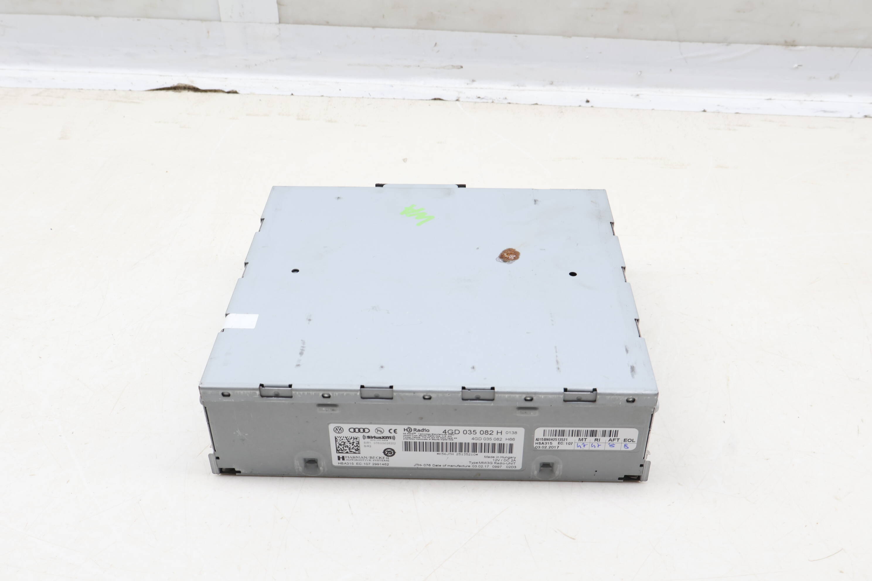 Satellite Radio Receiver / Tuner 4GD035082H