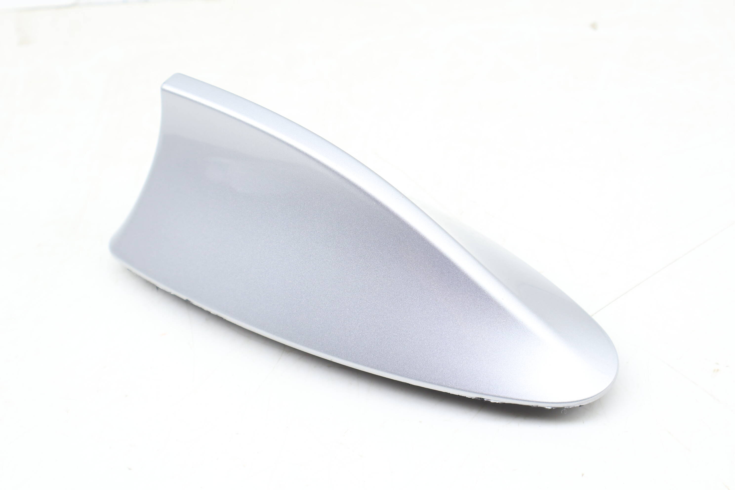 Shark Fin / Roof Antenna 9186689
