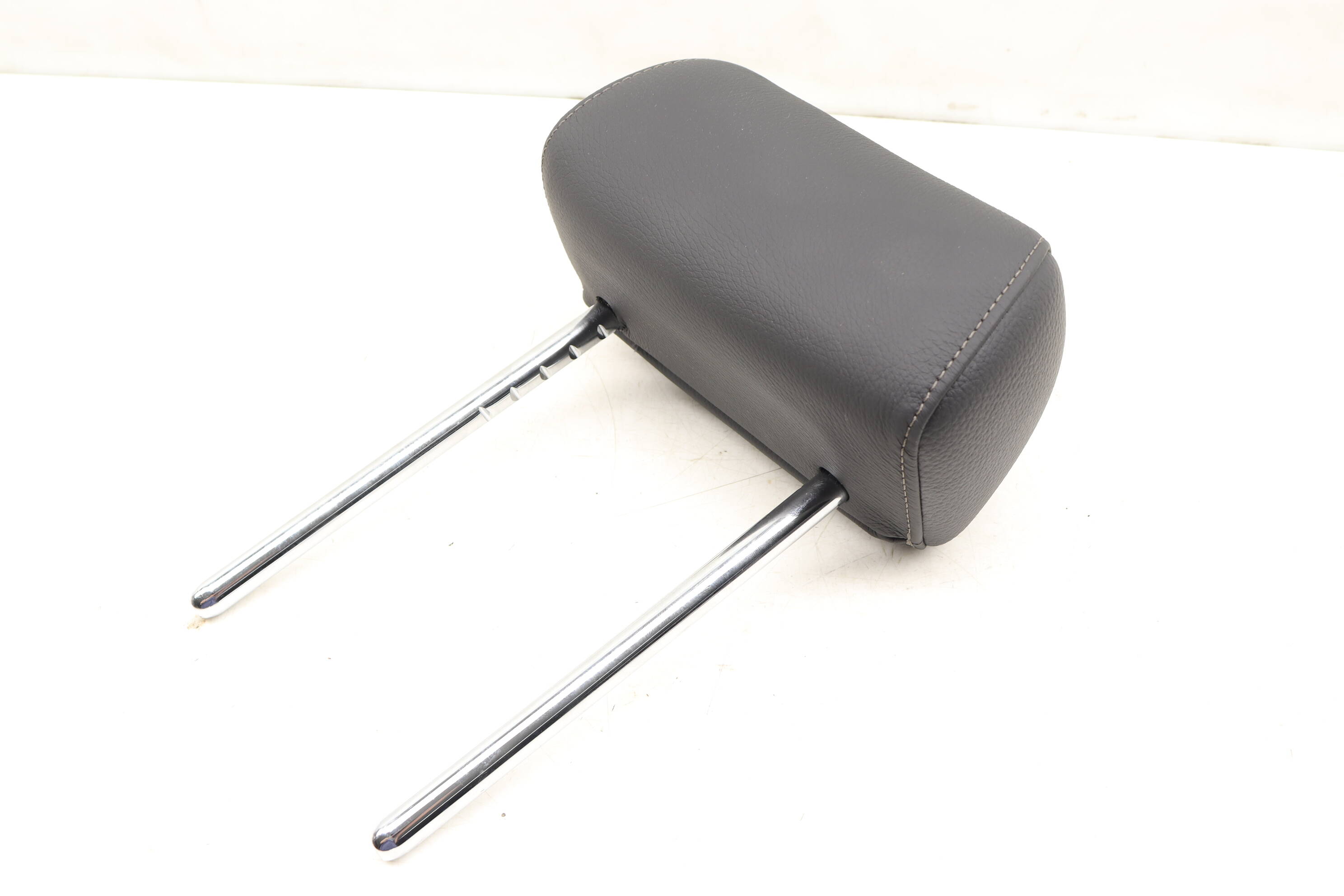 Headrest / Head Rest 52207246489