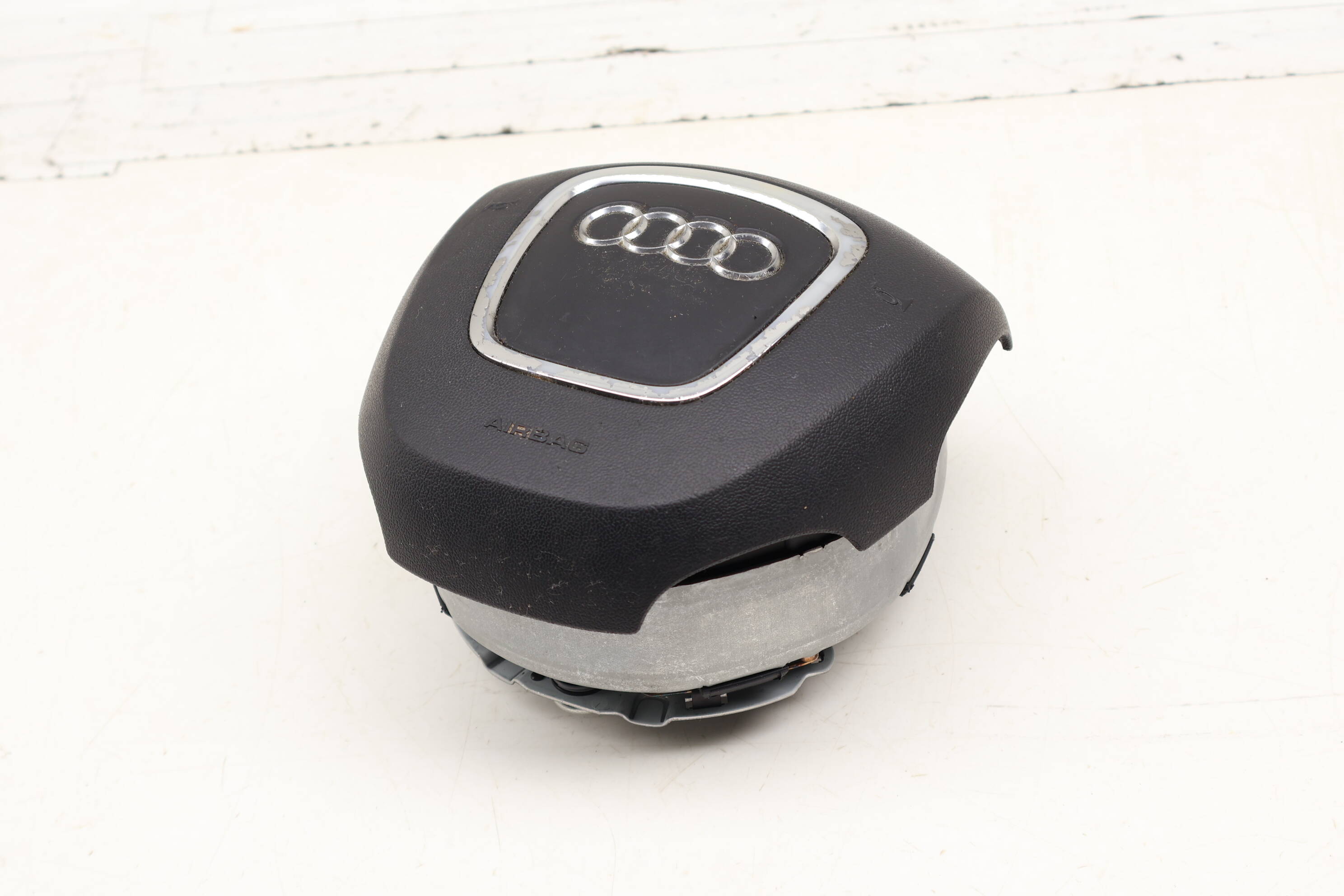 Steering Wheel Air Bag / Airbag 4F0880201BH