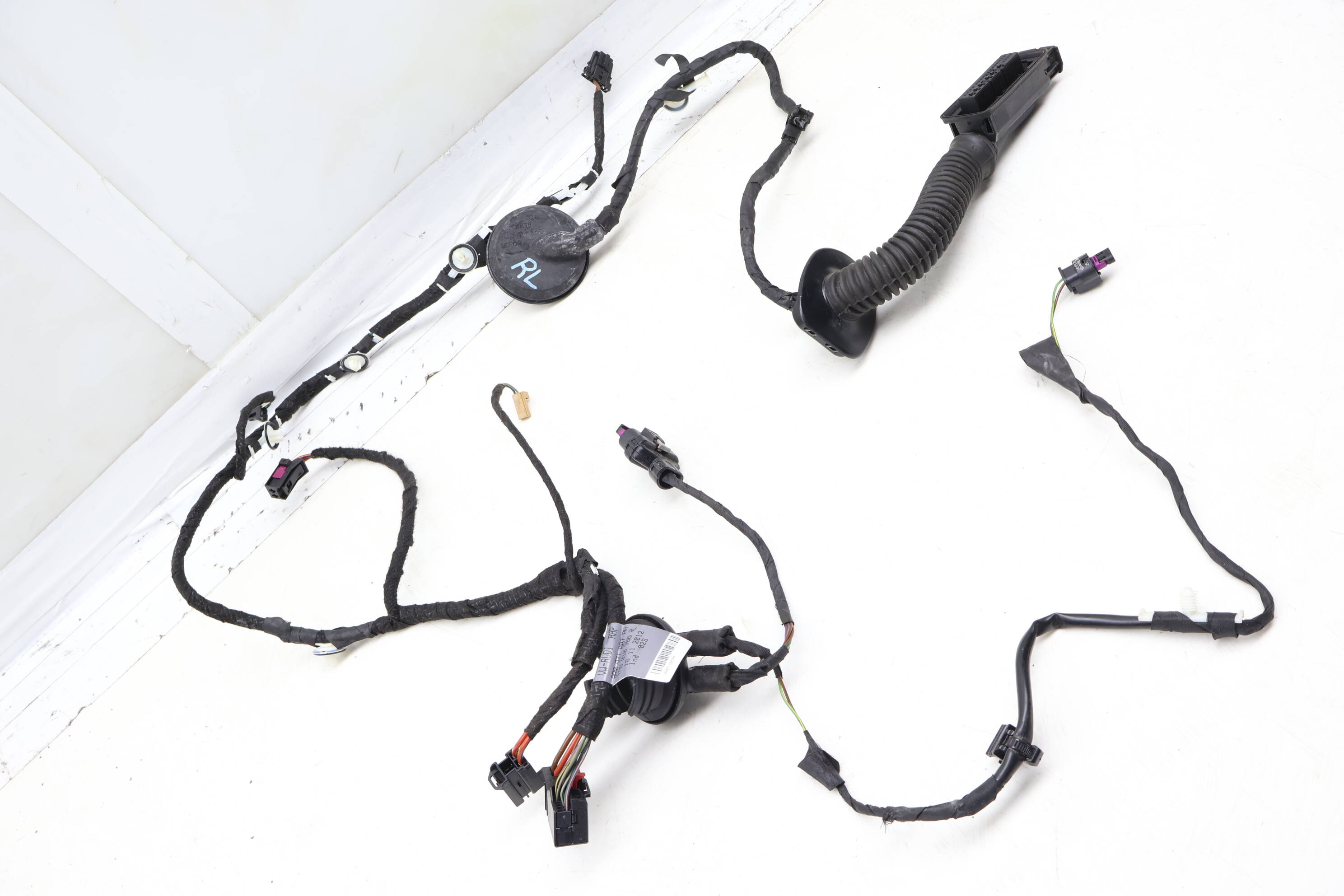 Door Wiring Harness 8R0971687AH