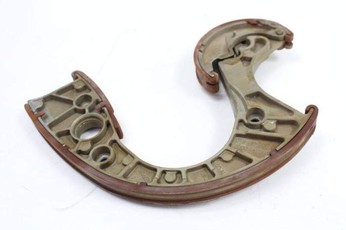 Timing Chain Tensioner / Guide 079109507G main product photo