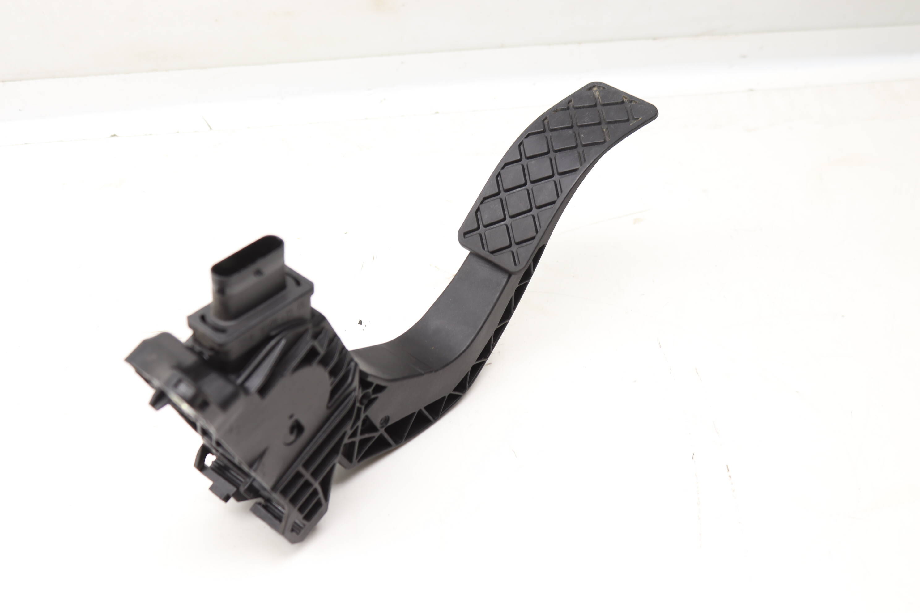 Gas Pedal / Accelerator Module 8W1723523 PAB72352300