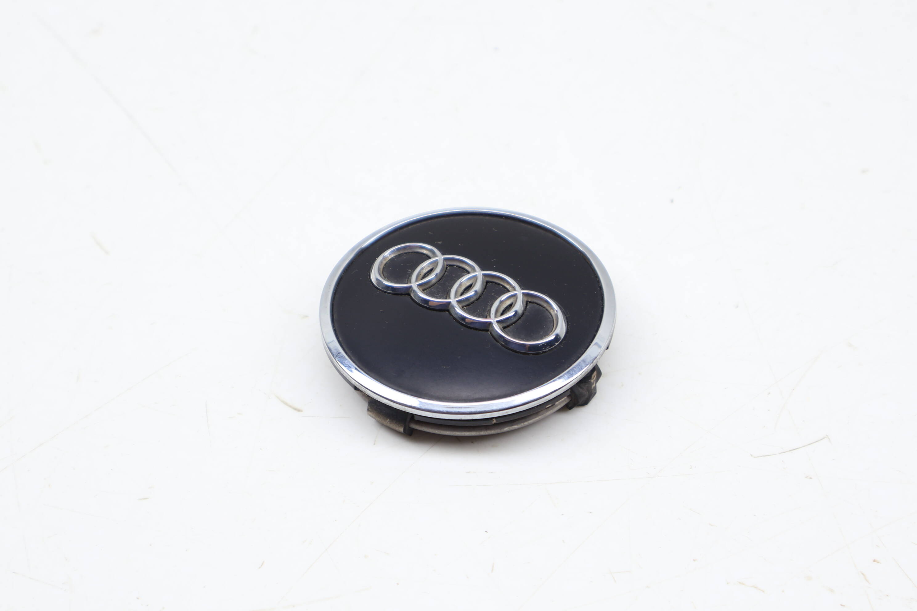 Wheel Center Cap 8W0601170B