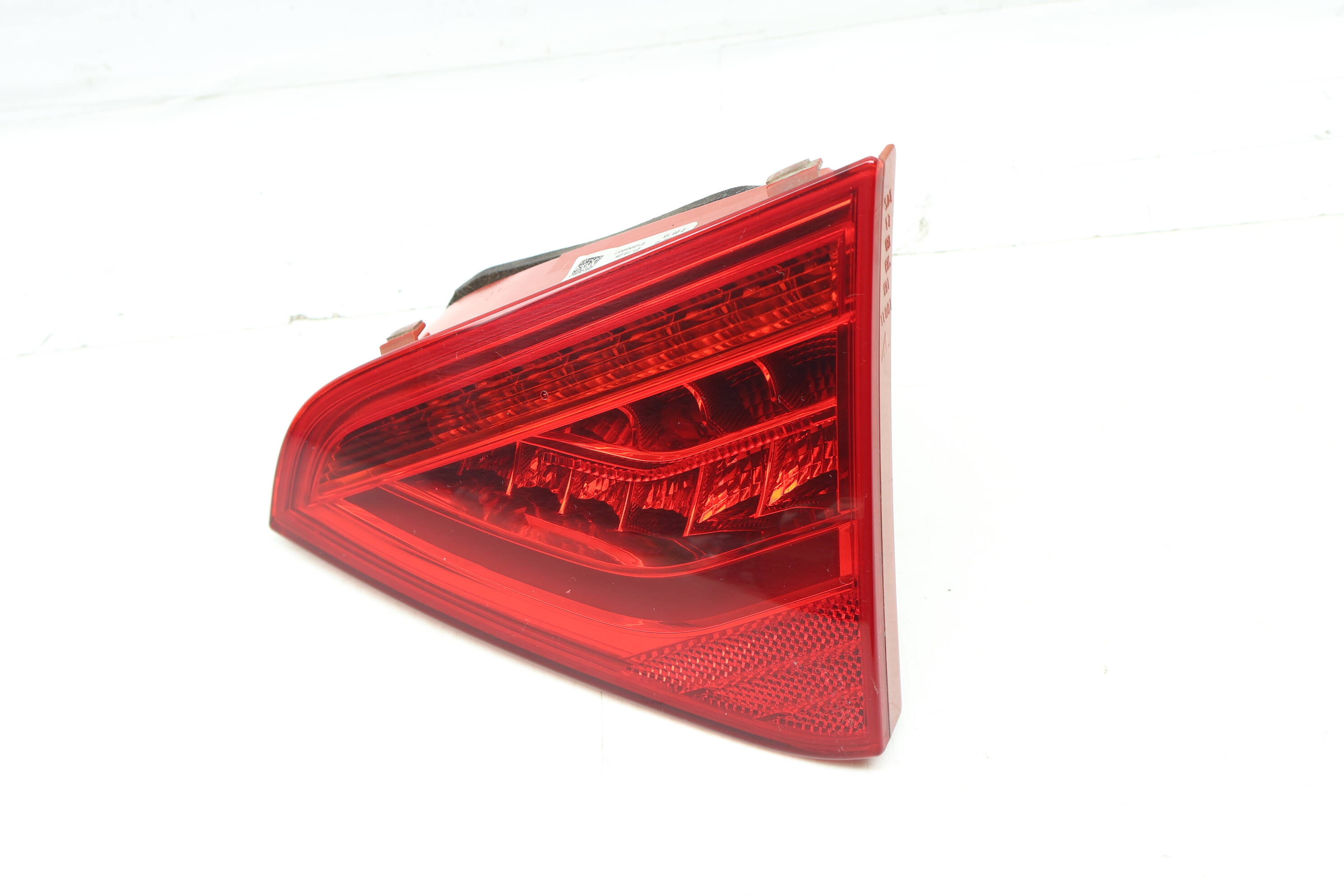 Inner Led Tail Light / Lamp 8T0945094D
