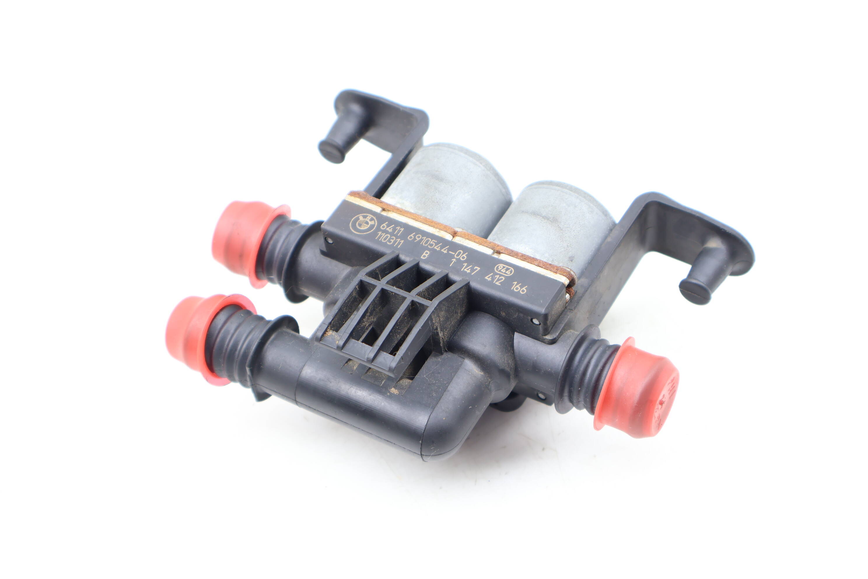 Heater / Water Control Valve 64116910544