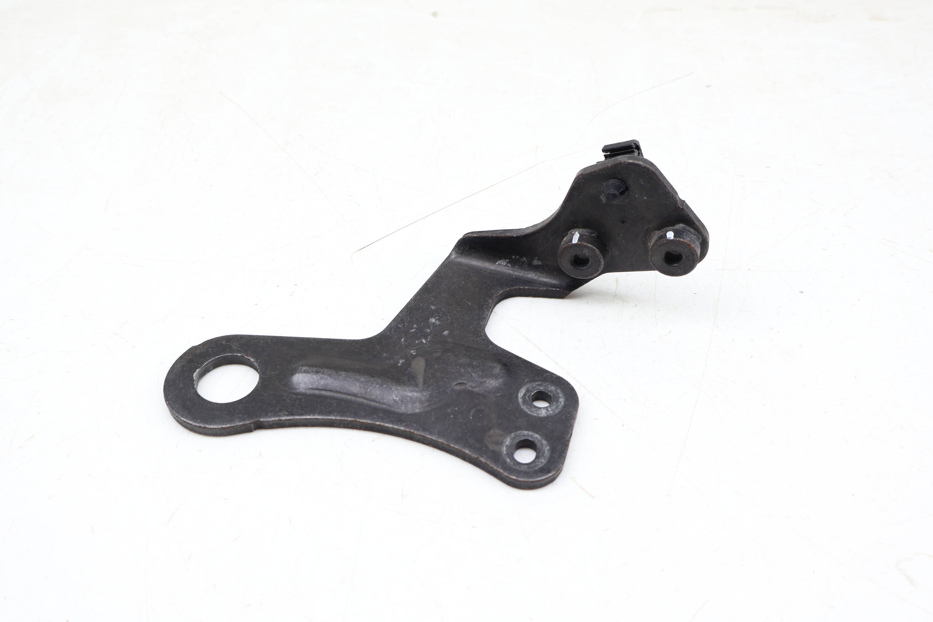 Engine Lifting Mount / Bracket 06K103392S