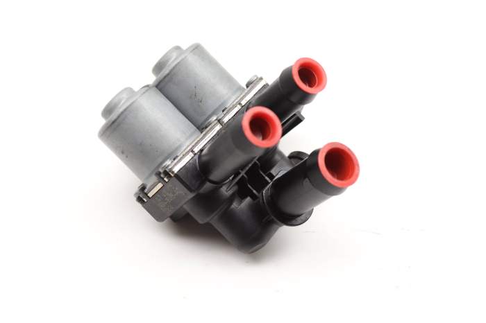 Heater / Water Control Valve 400820036A main product photo