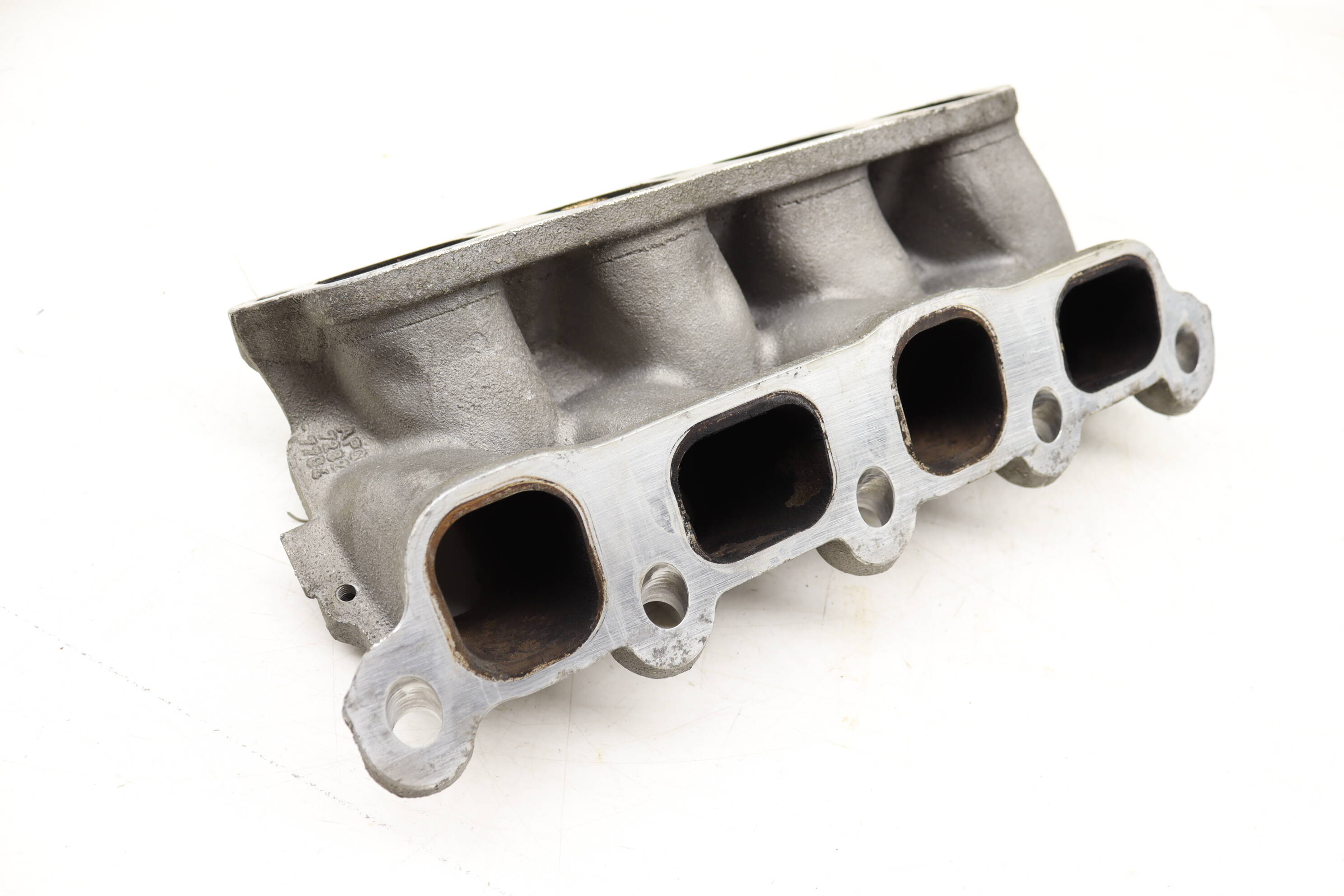 Lower Intake Manifold 07D133204J