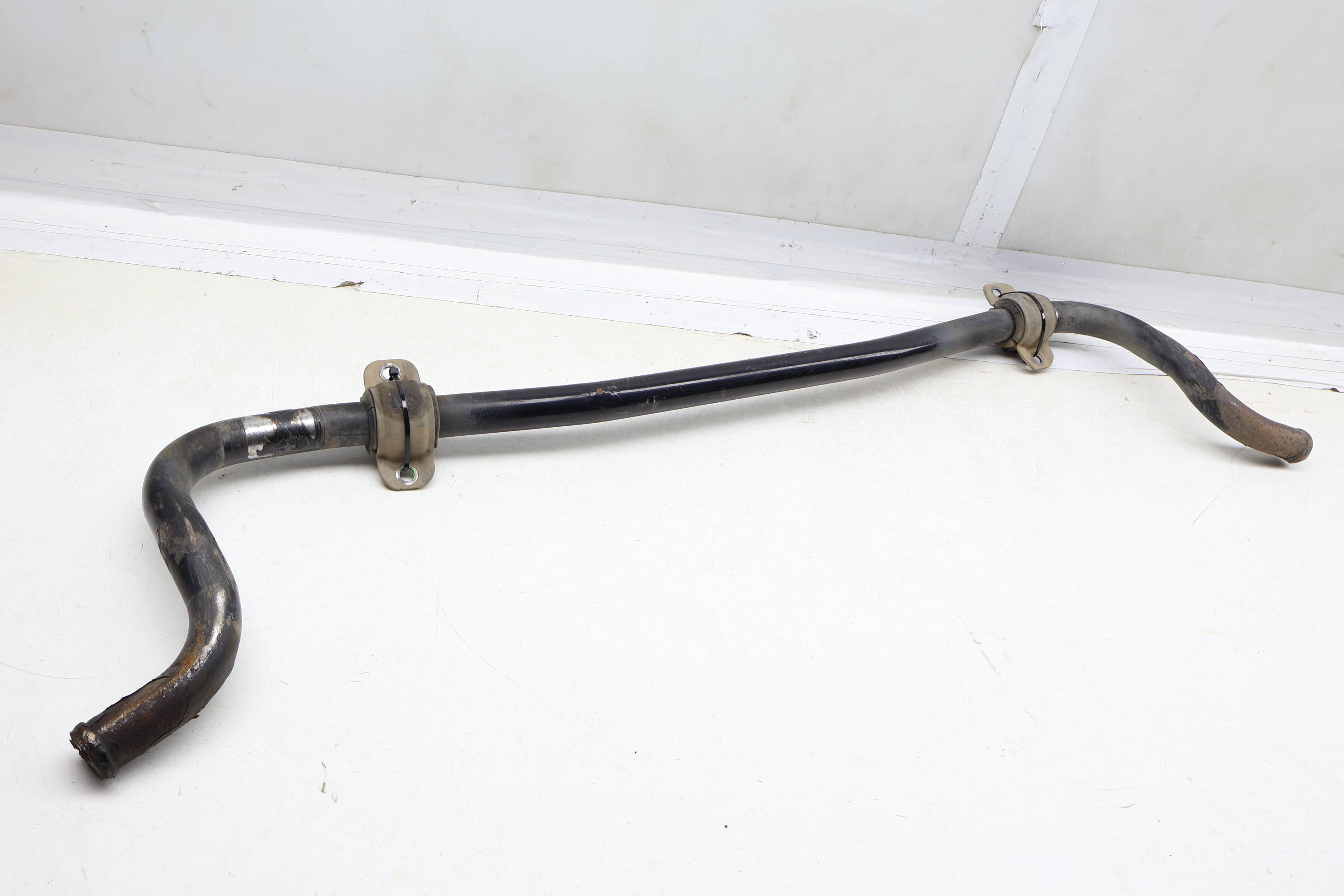 Stabilizer / Sway Bar 4E0411305AB