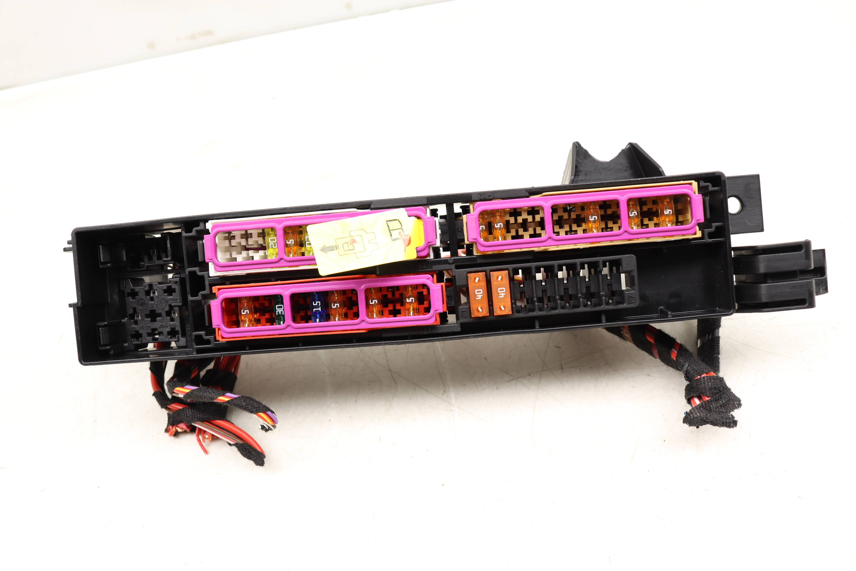 Fuse Holder / Box 9J1937593