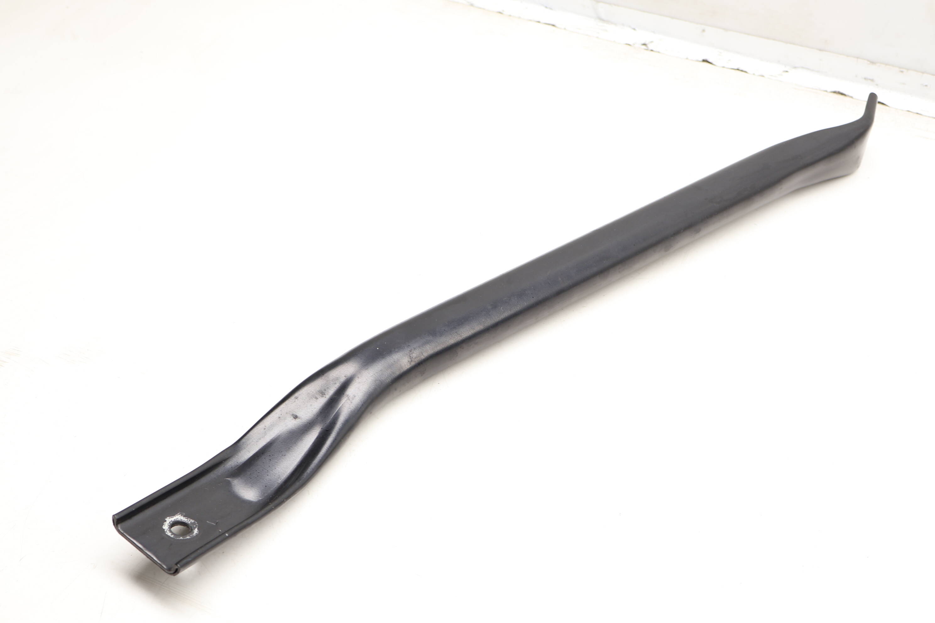 Reinforcement Bar / Bracket 8R0805619