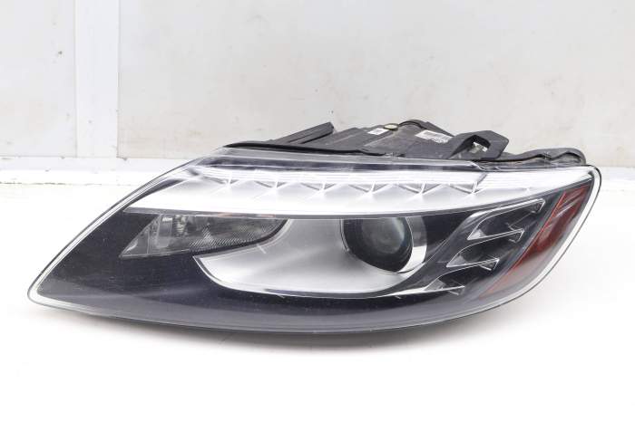 Hid Xenon Headlight / Headlamp 4L0941003AK main product photo