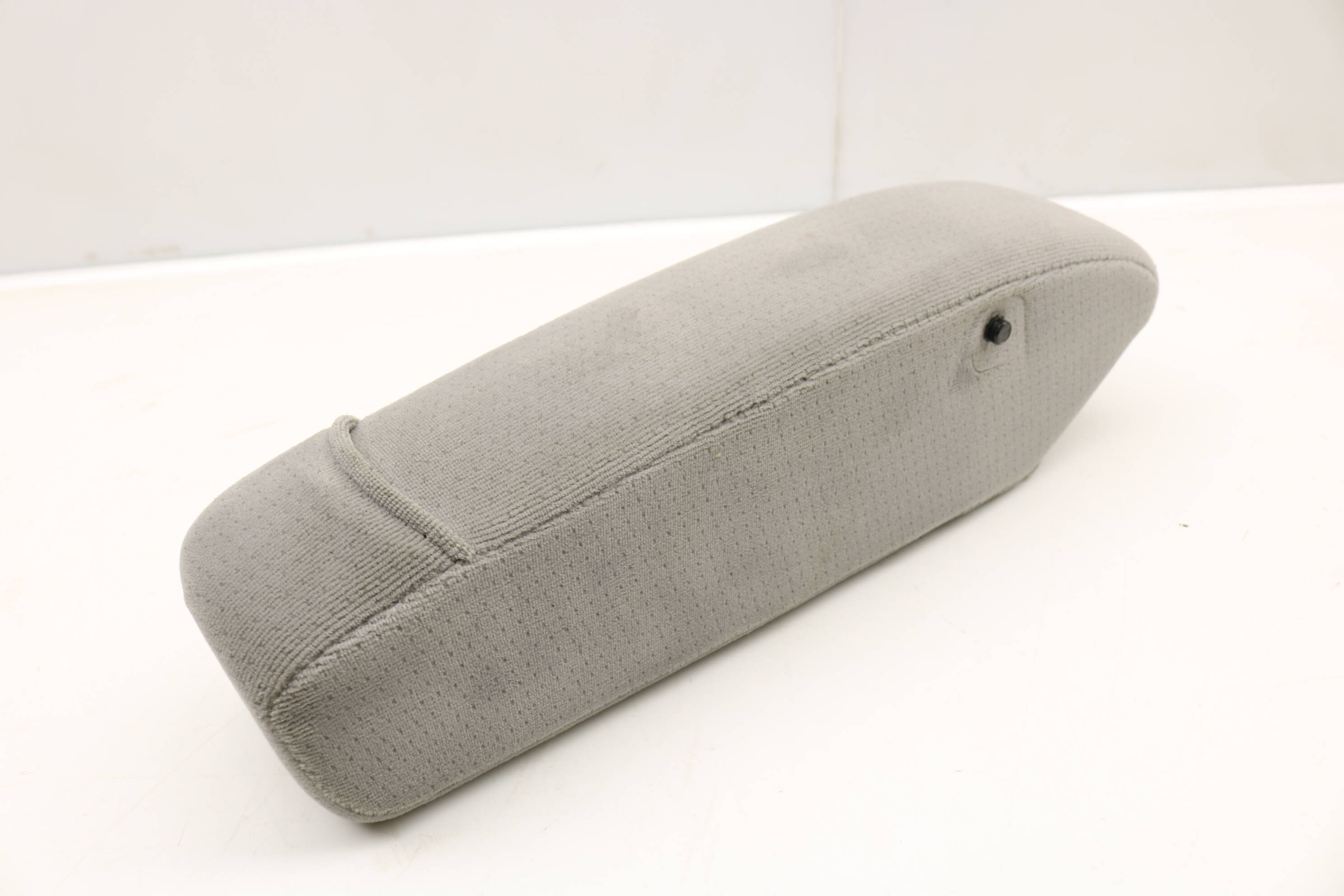 Seat Armrest / Arm Rest (Cloth) 7D0883095A