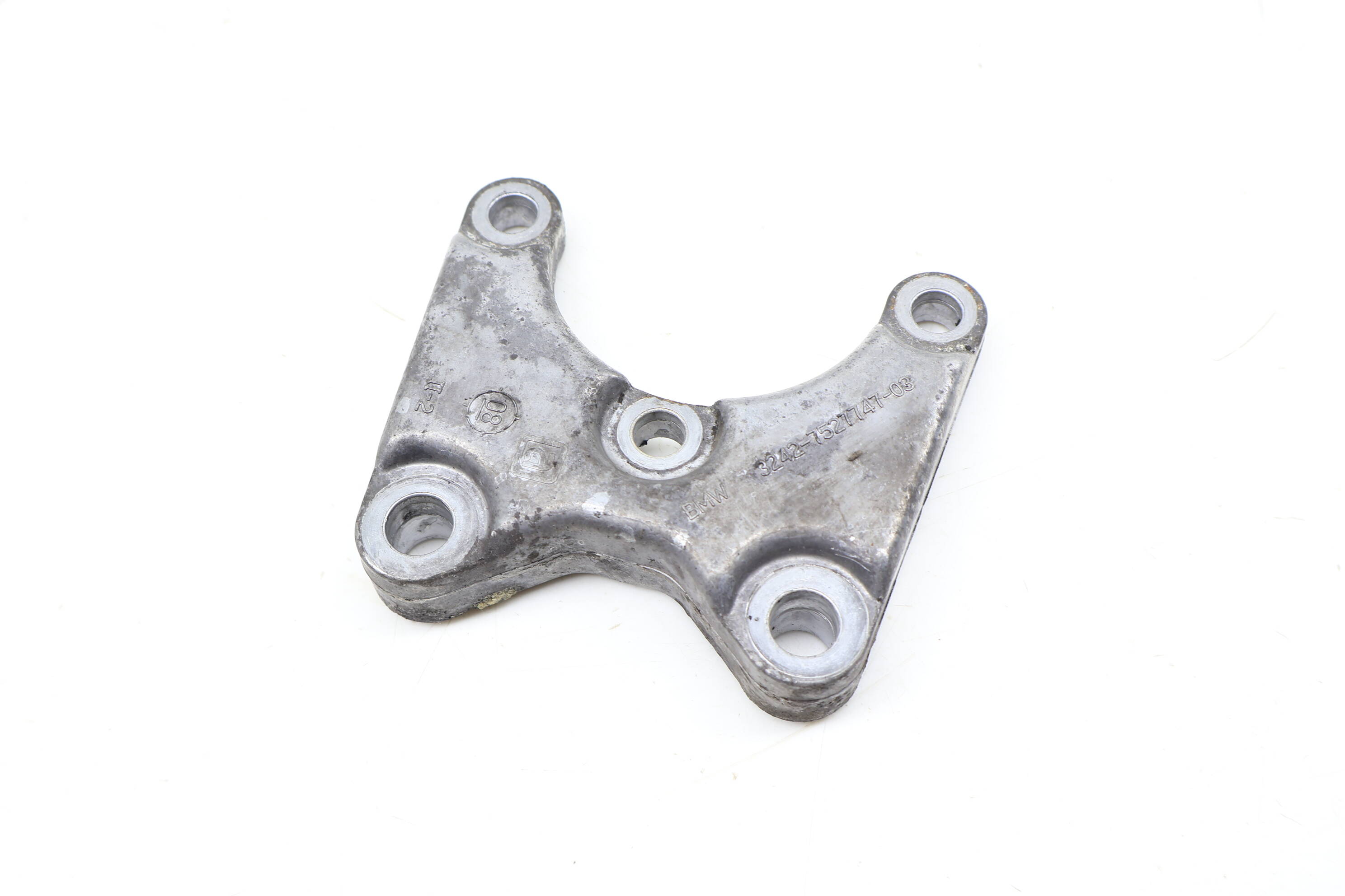 Power Steering Pump Bracket 7527747