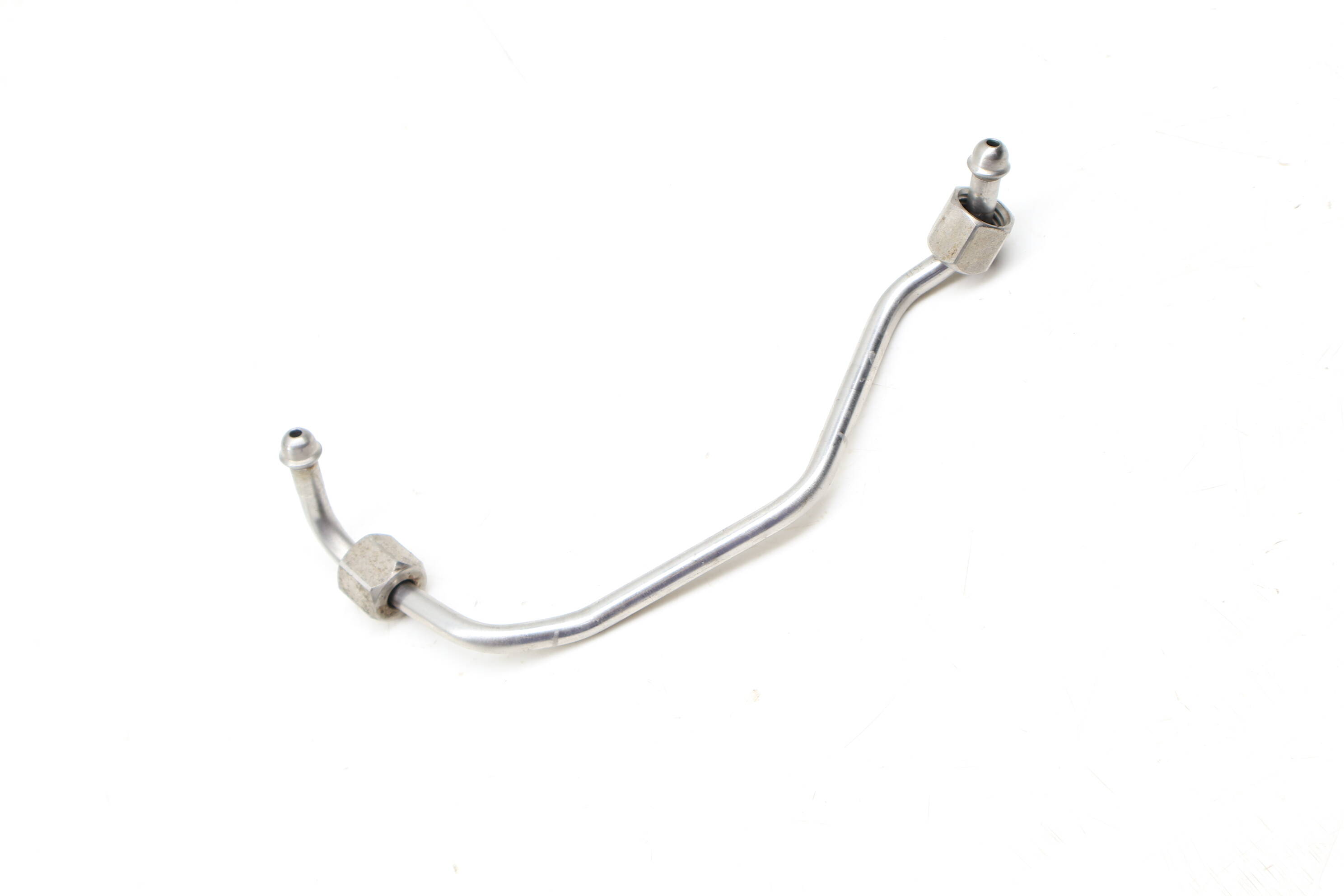 Fuel Line / Pipe 13537576771