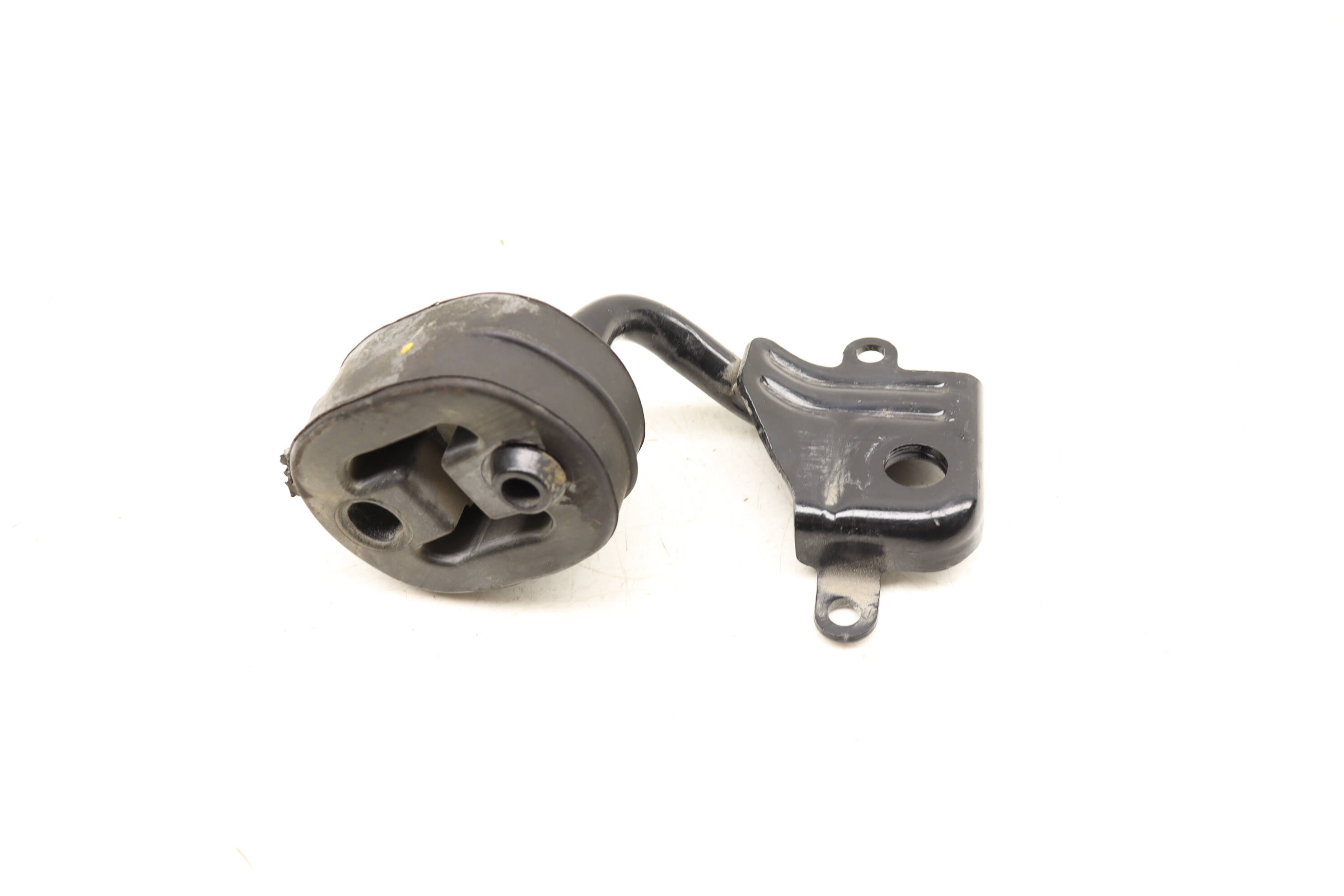 Exhaust Hanger / Mount Bracket 4M0253144L PAB25314410