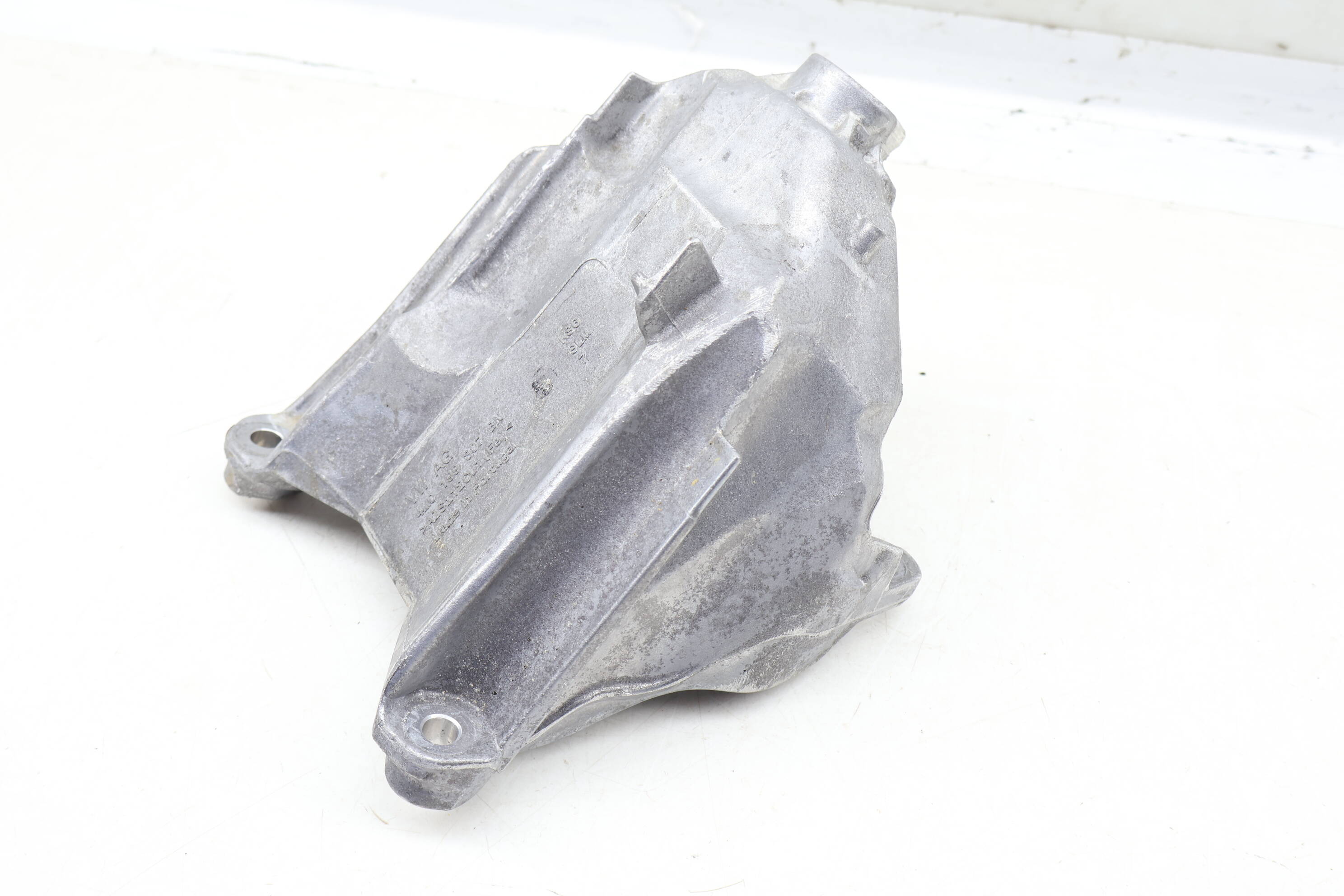 Engine / Motor Mount Bracket 4M0199307BN