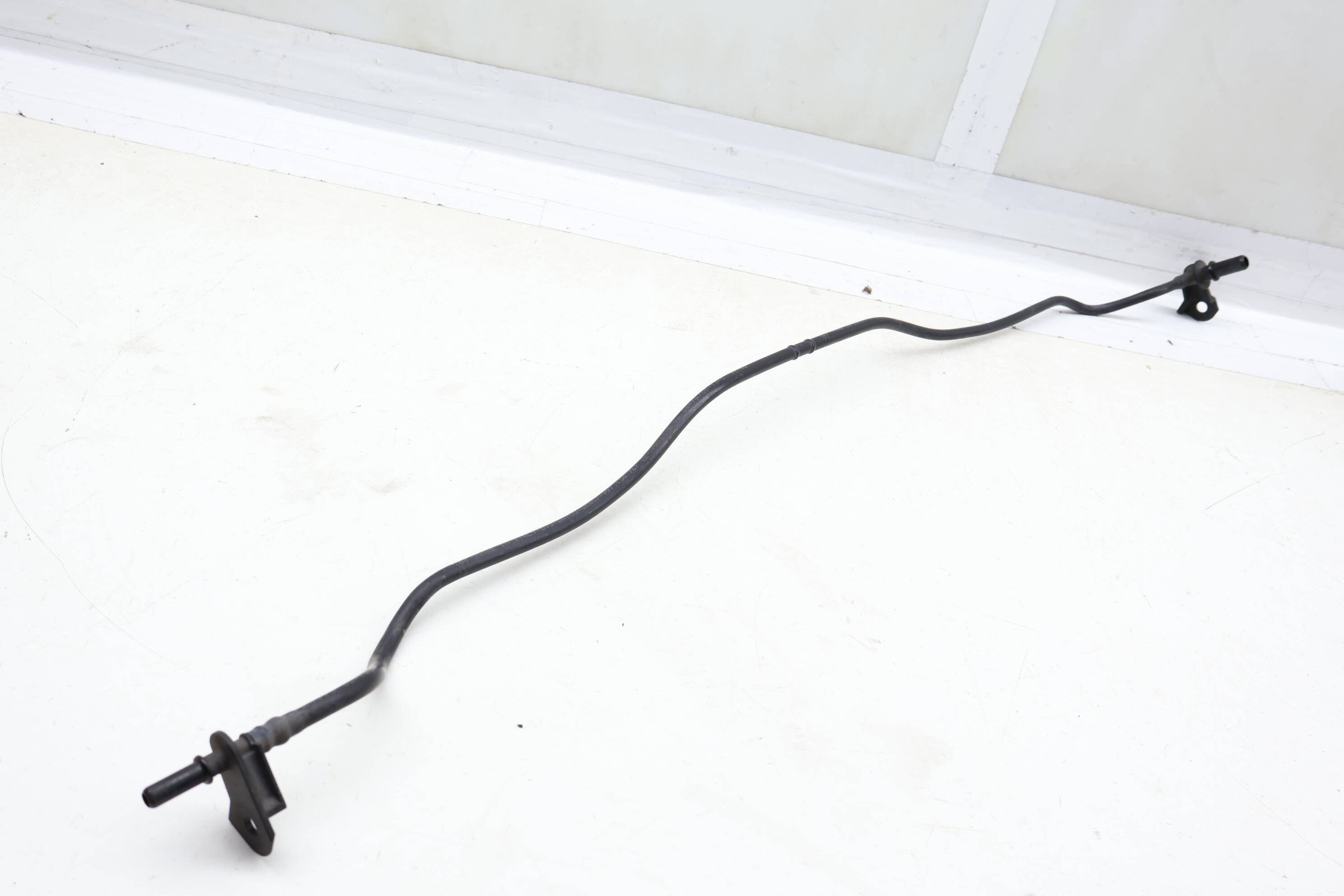 Coolant Breather Line / Hose 99710676702