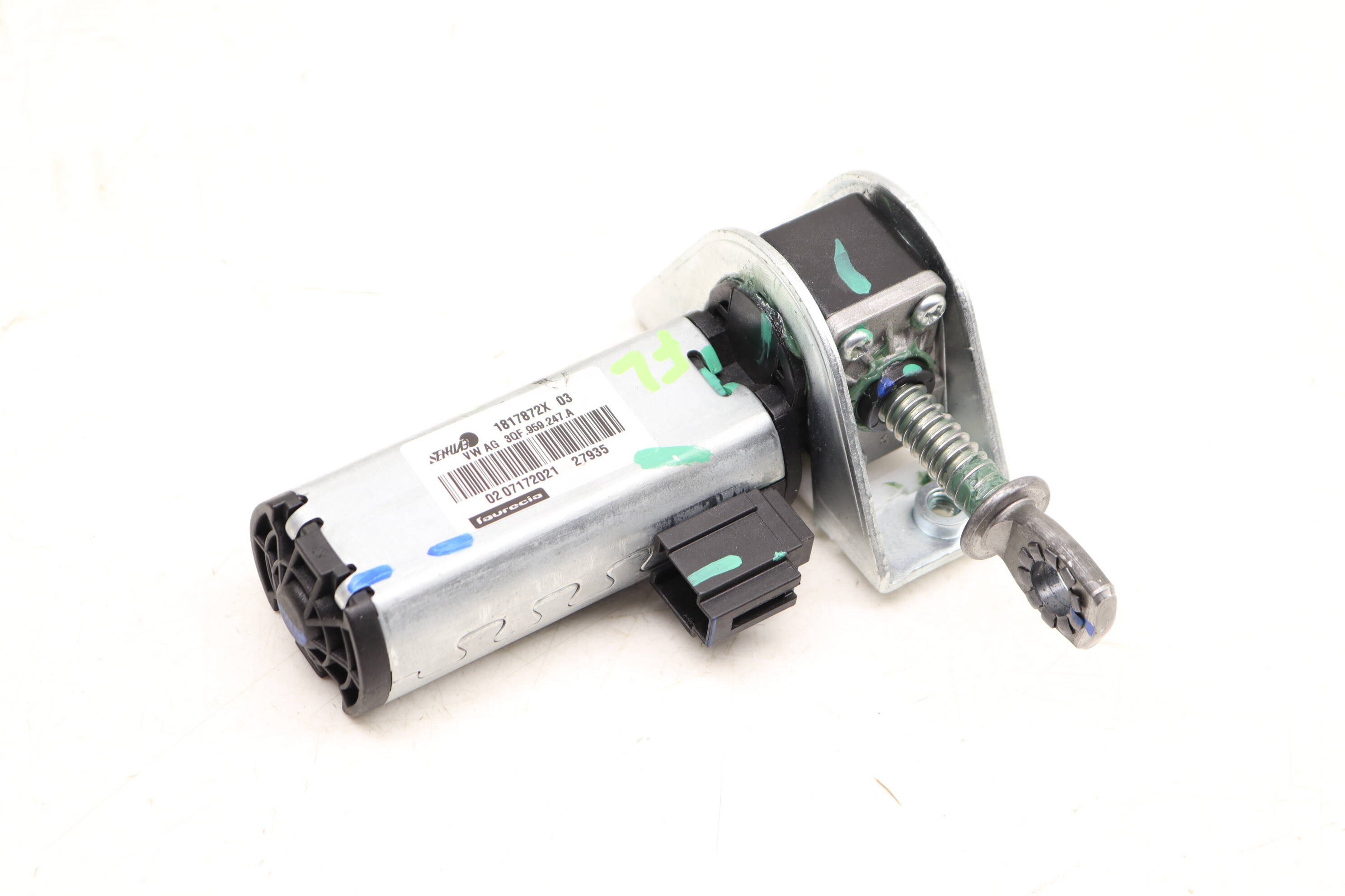 Front Tilt Seat Motor 3QF959247A