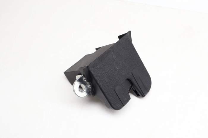 Trunk Hatch Lock / Latch 5G0827505A main product photo