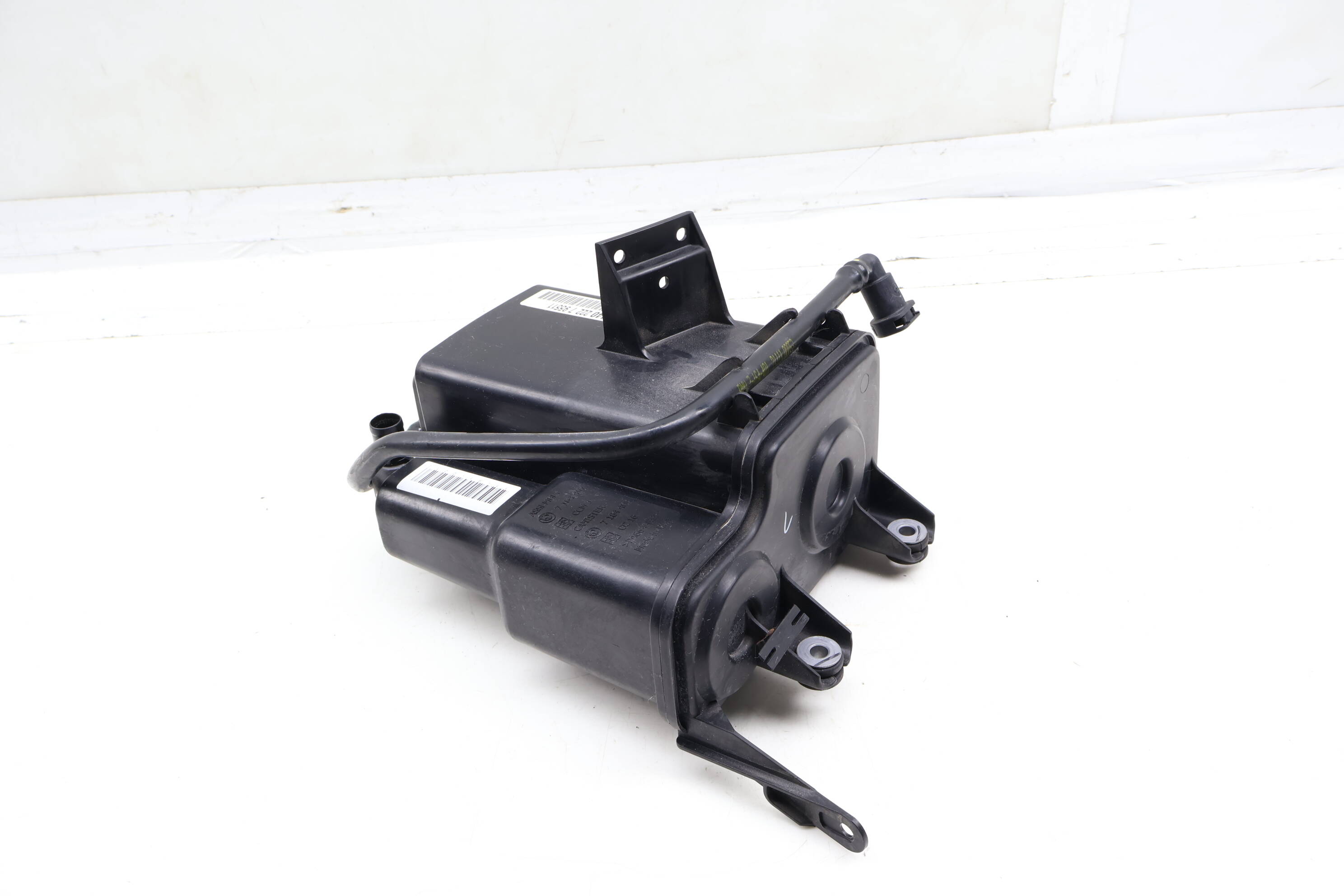 Fuel Evap Charcoal Canister 16117164407