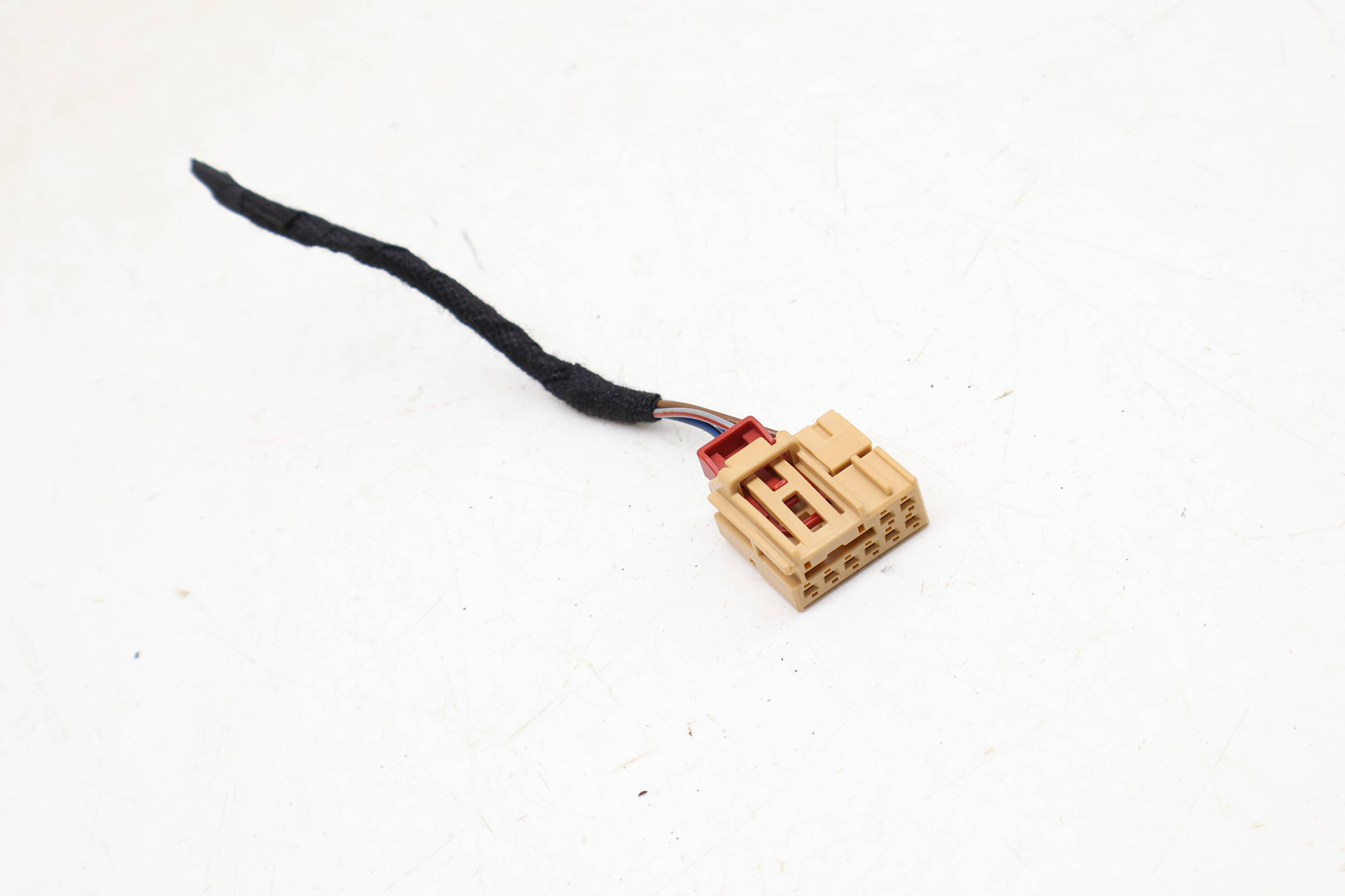 8-Pin Wiring Harness Connector / Pigtail 1K8972928A